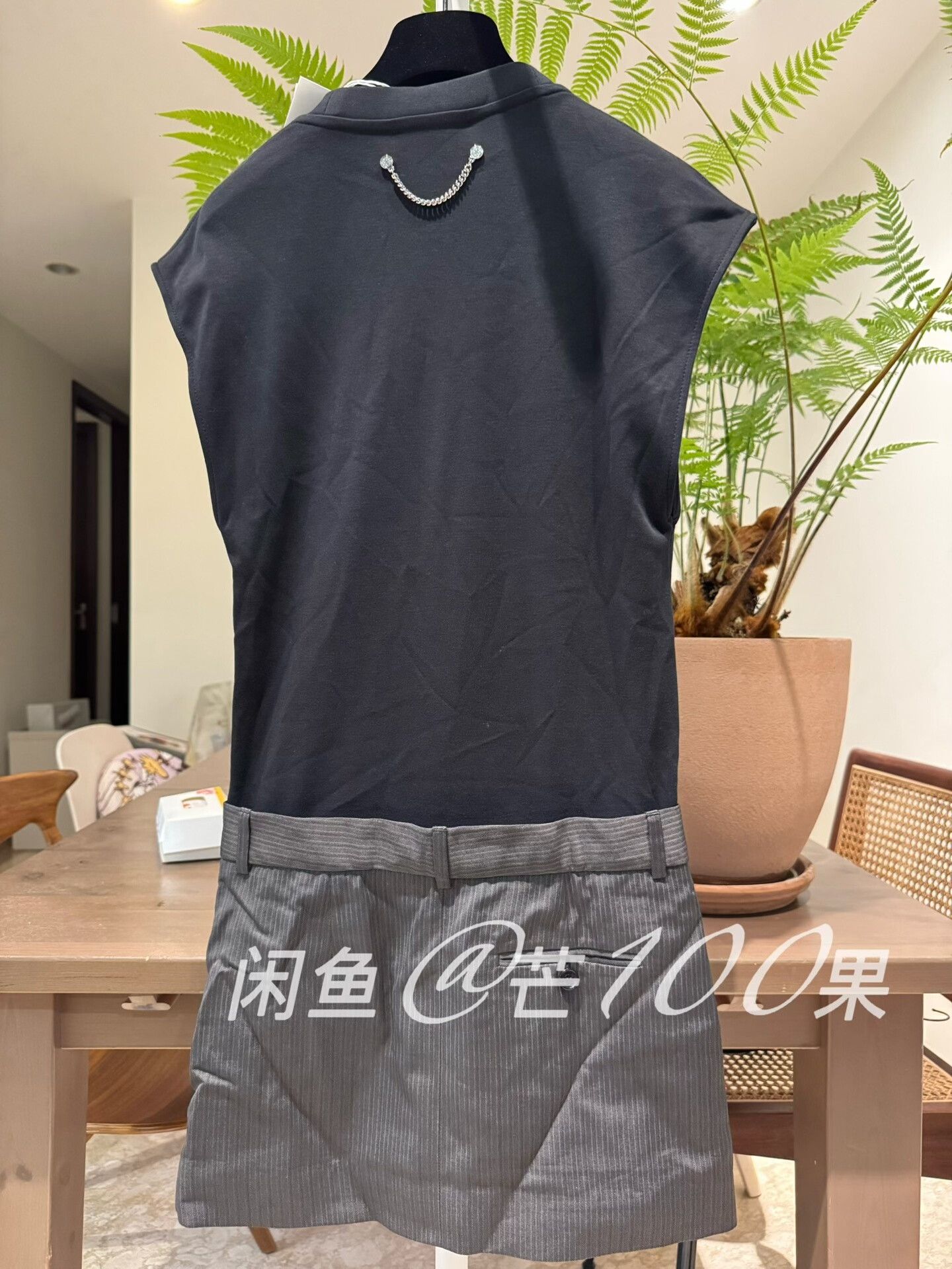 Acne Studios Acne Studios Flutter Sleeve Suit Shorts Jumpsuit Size 26" / US 2 / IT 38 - 5 Thumbnail