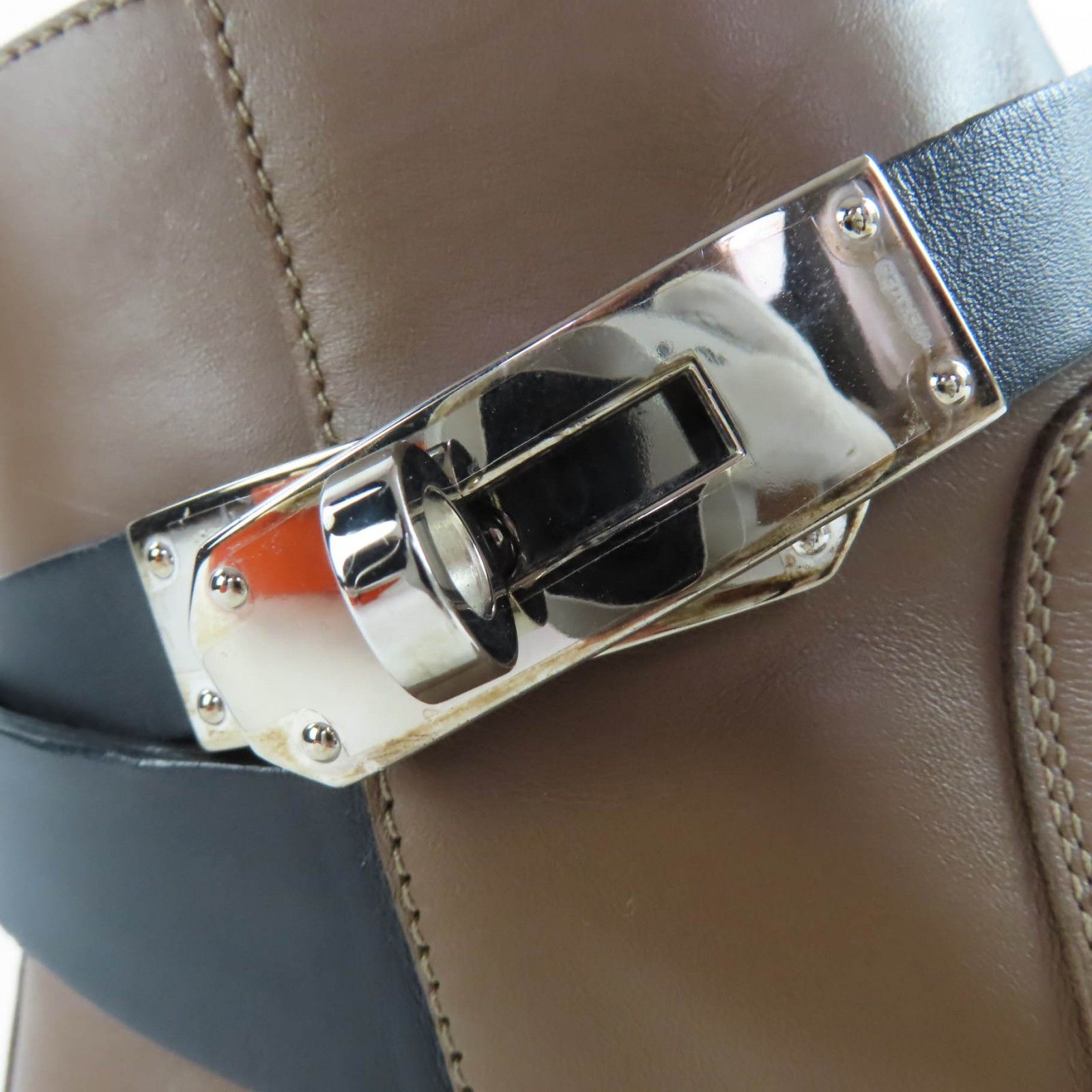 Hermes Hermes Hermès Neo Kelly Buckle Leather Short Boots 37.5 Leather Shoes DUTY FREE for USA Size ONE SIZE - 9 Thumbnail