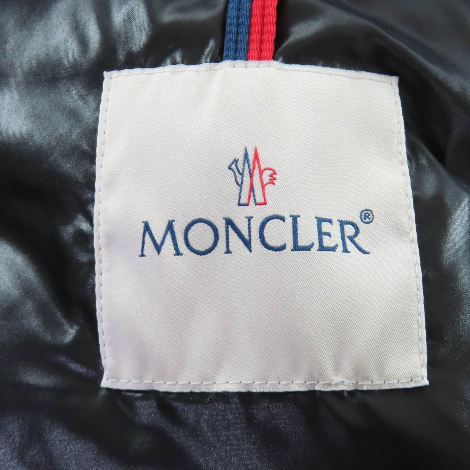 Moncler Moncler MONCLER ABBAYE Nylon Down Jacket Textile Outerwear DUTY FREE for USA Size ONE SIZE - 9 Thumbnail