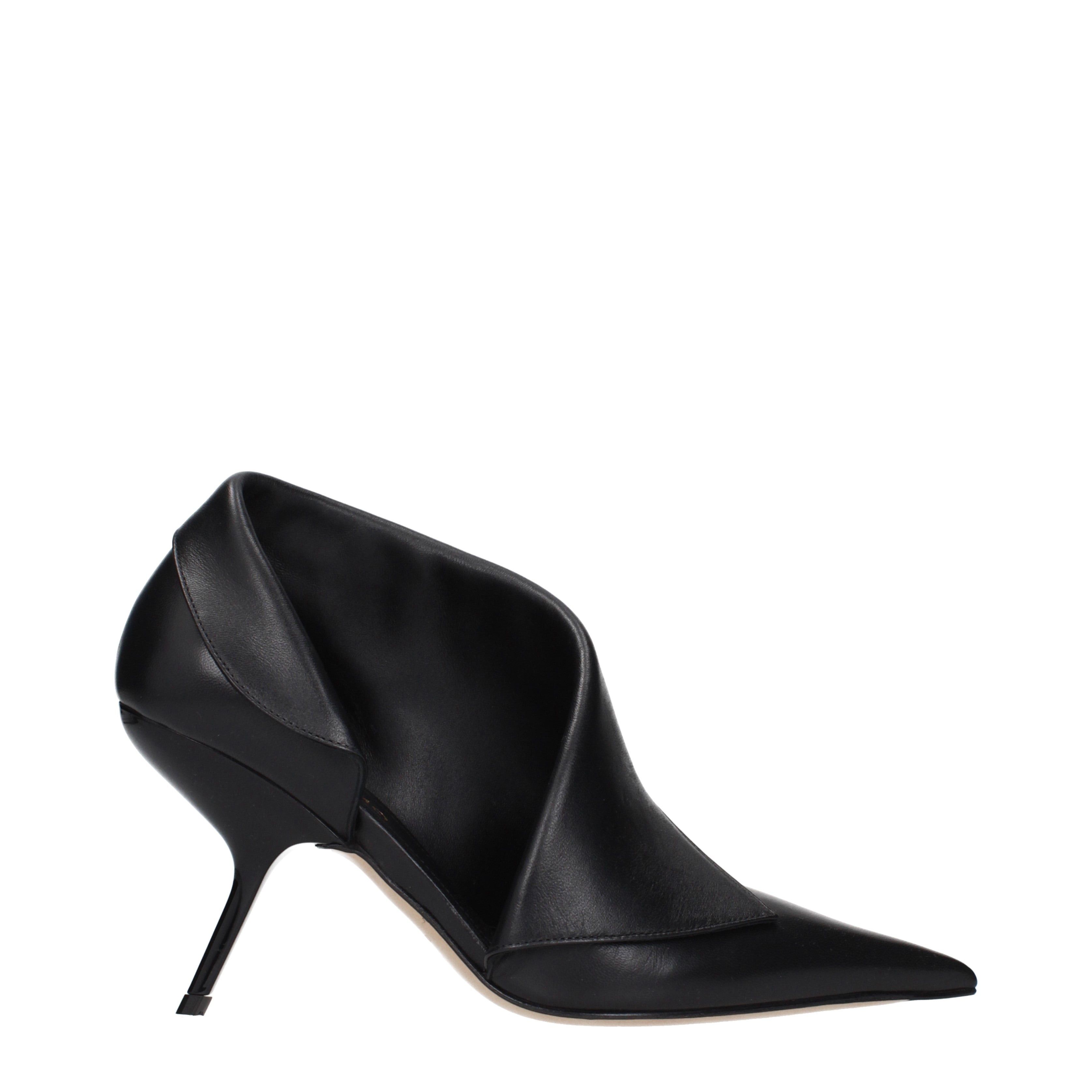 Salvatore Ferragamo Boots Size US 7 / IT 37 - 2 Thumbnail