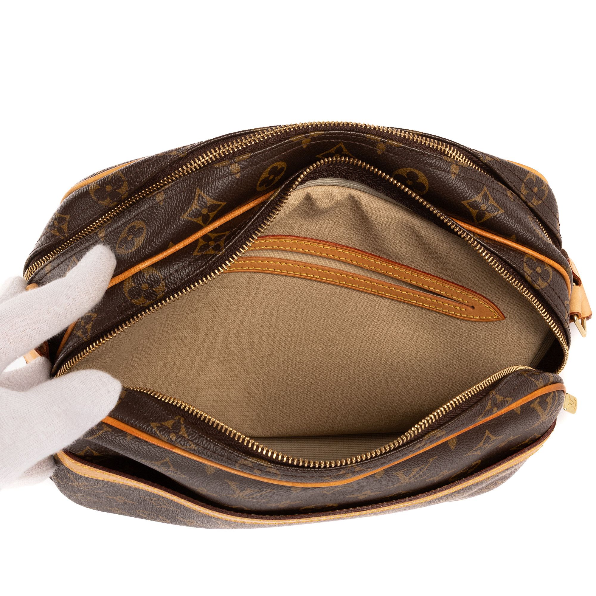 Louis Vuitton Reporter PM Size ONE SIZE - 9 Thumbnail