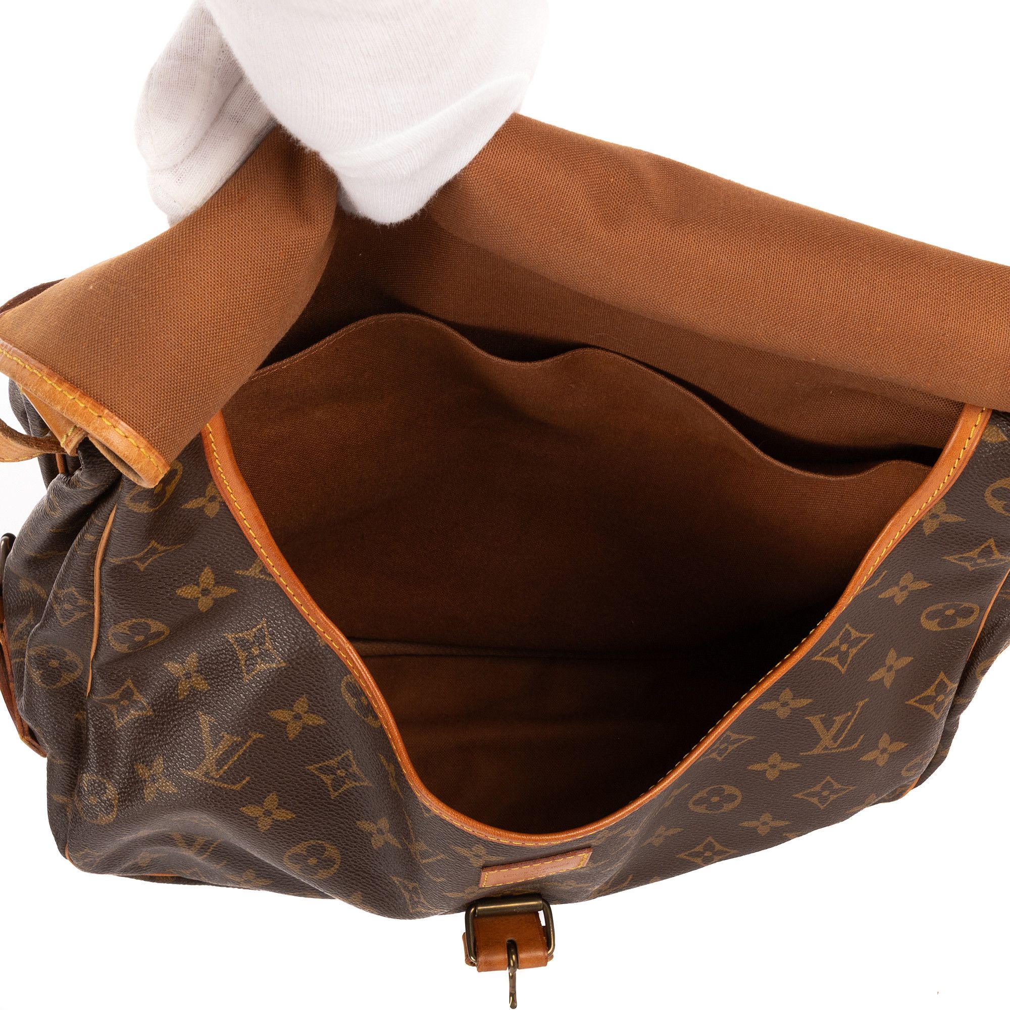 Louis Vuitton Saumur GM Size ONE SIZE - 9 Thumbnail