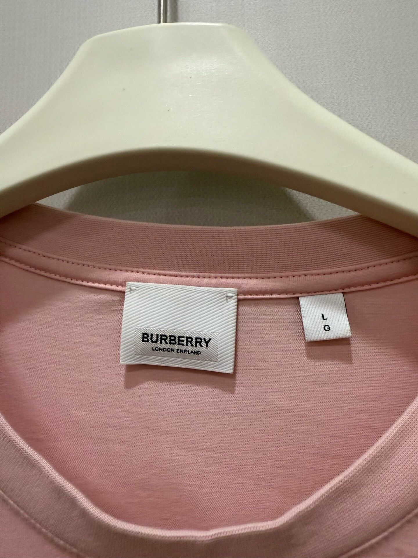 Burberry Burberry Crewneck T-Shirt Size L Size L / US 10 / IT 46 - 2 Thumbnail