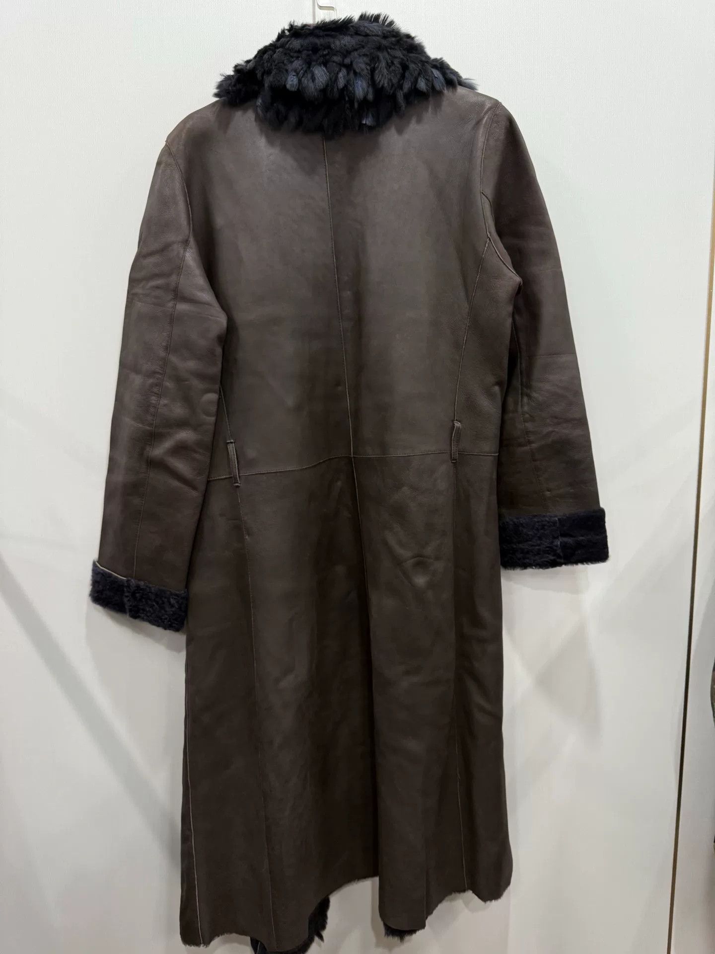 Fendi Fendi Fur Coat Size 42 Size M / US 6-8 / IT 42-44 - 2 Thumbnail