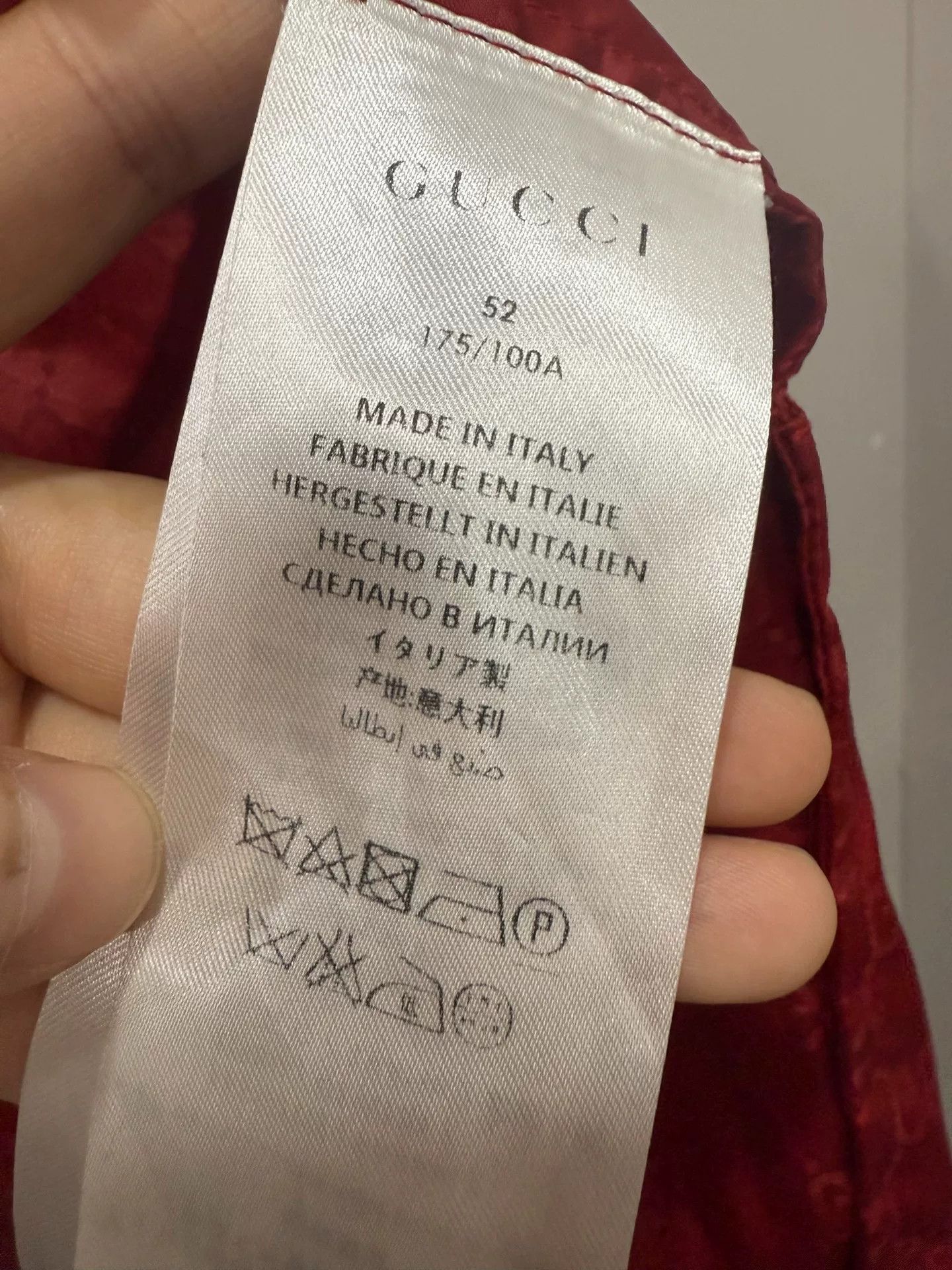 Gucci Gucci Red Logo Jacket Size 52 Size US L / EU 52-54 / 3 - 3 Thumbnail
