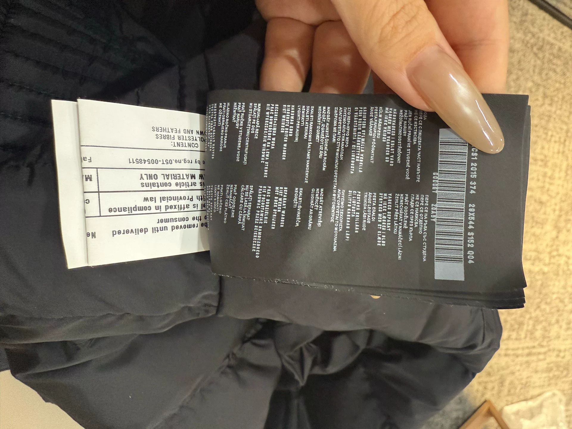 Prada Prada Size 40 Black Hooded Down Jacket Size US XXS / EU 40 - 9 Thumbnail