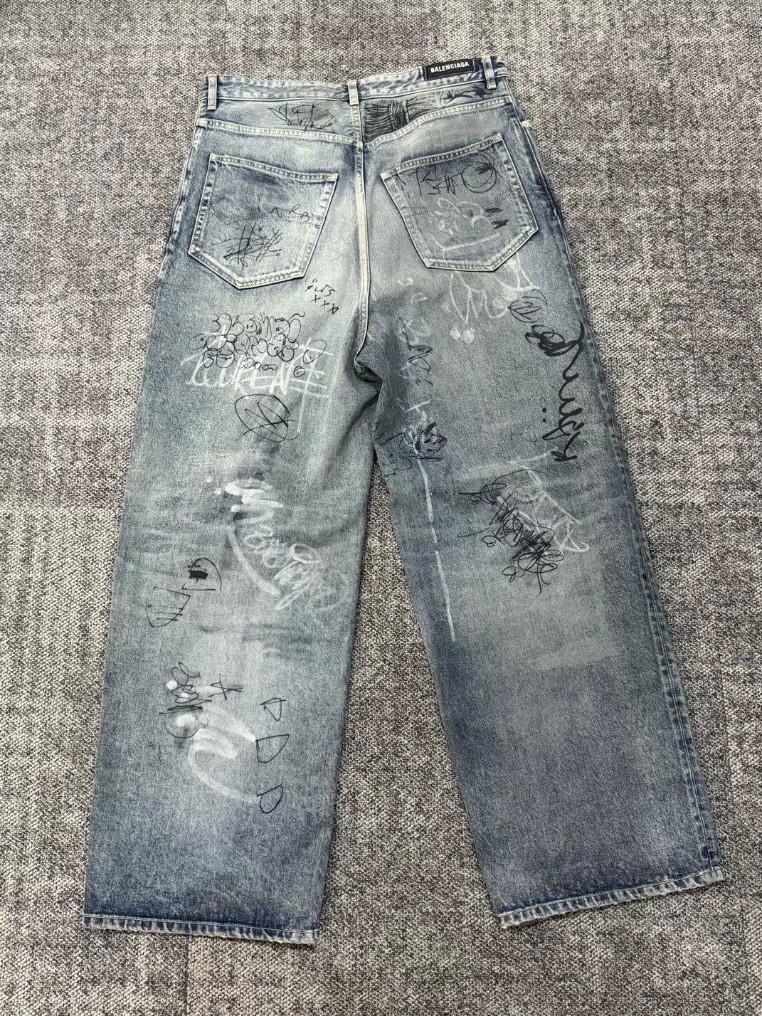 Balenciaga Balenciaga Unisex Graffiti Jeans Size US 26 / EU 42 - 3 Thumbnail