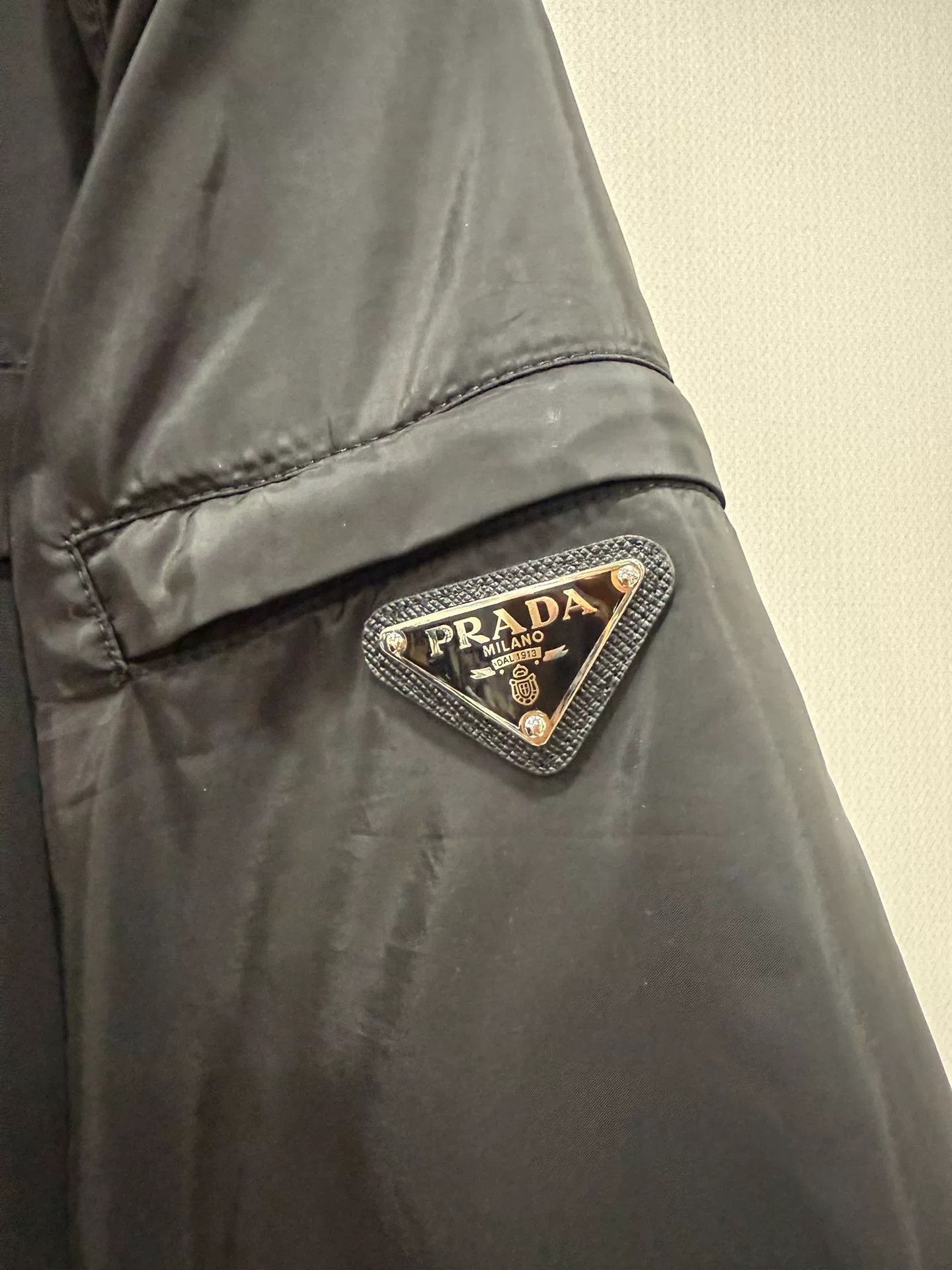 Prada Prada Men's Black Jacket Size 52 Size US L / EU 52-54 / 3 - 3 Thumbnail