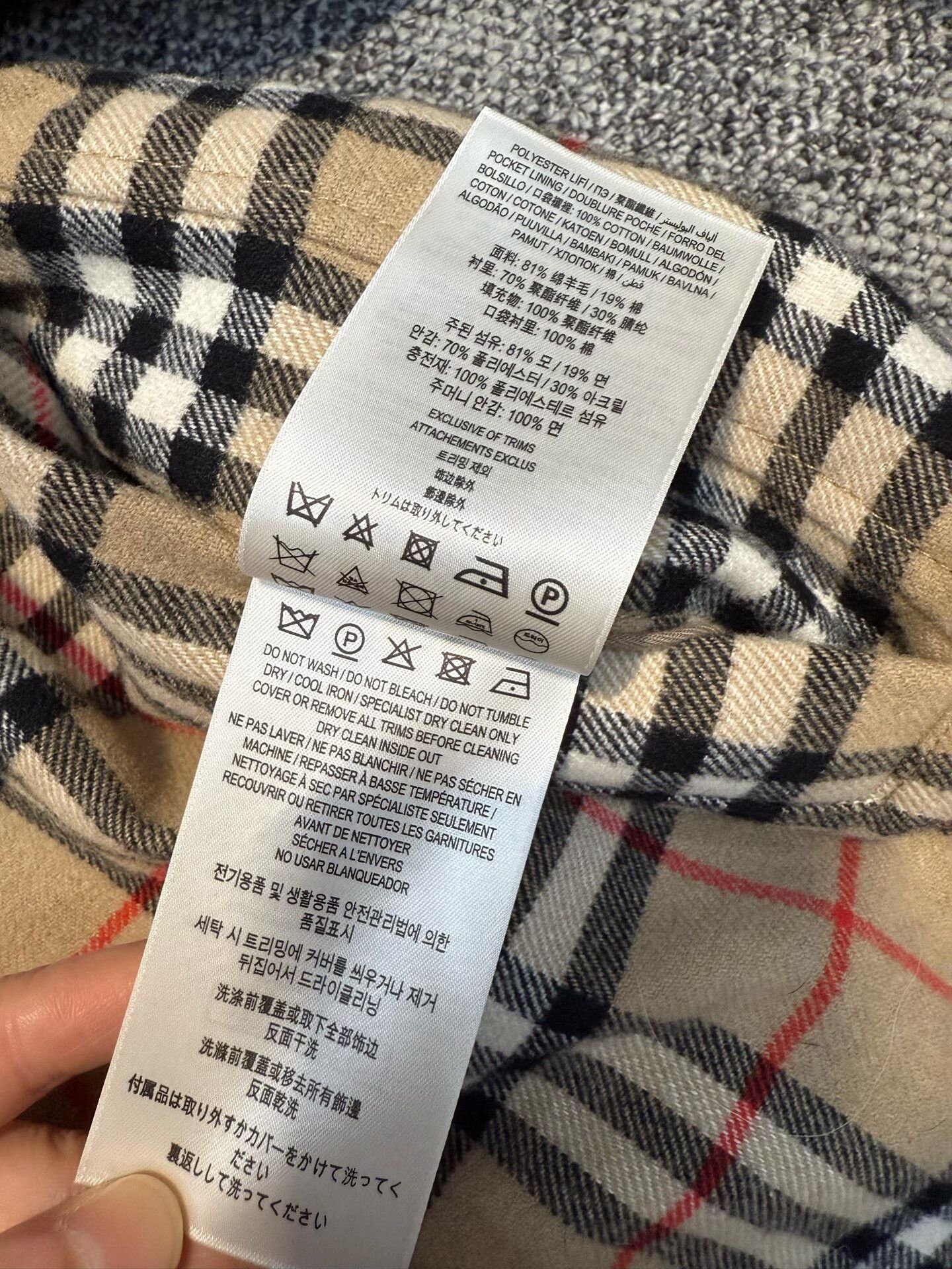 Burberry Burberry Classic Check Lamb Wool Coat M Size US M / EU 48-50 / 2 - 4 Thumbnail