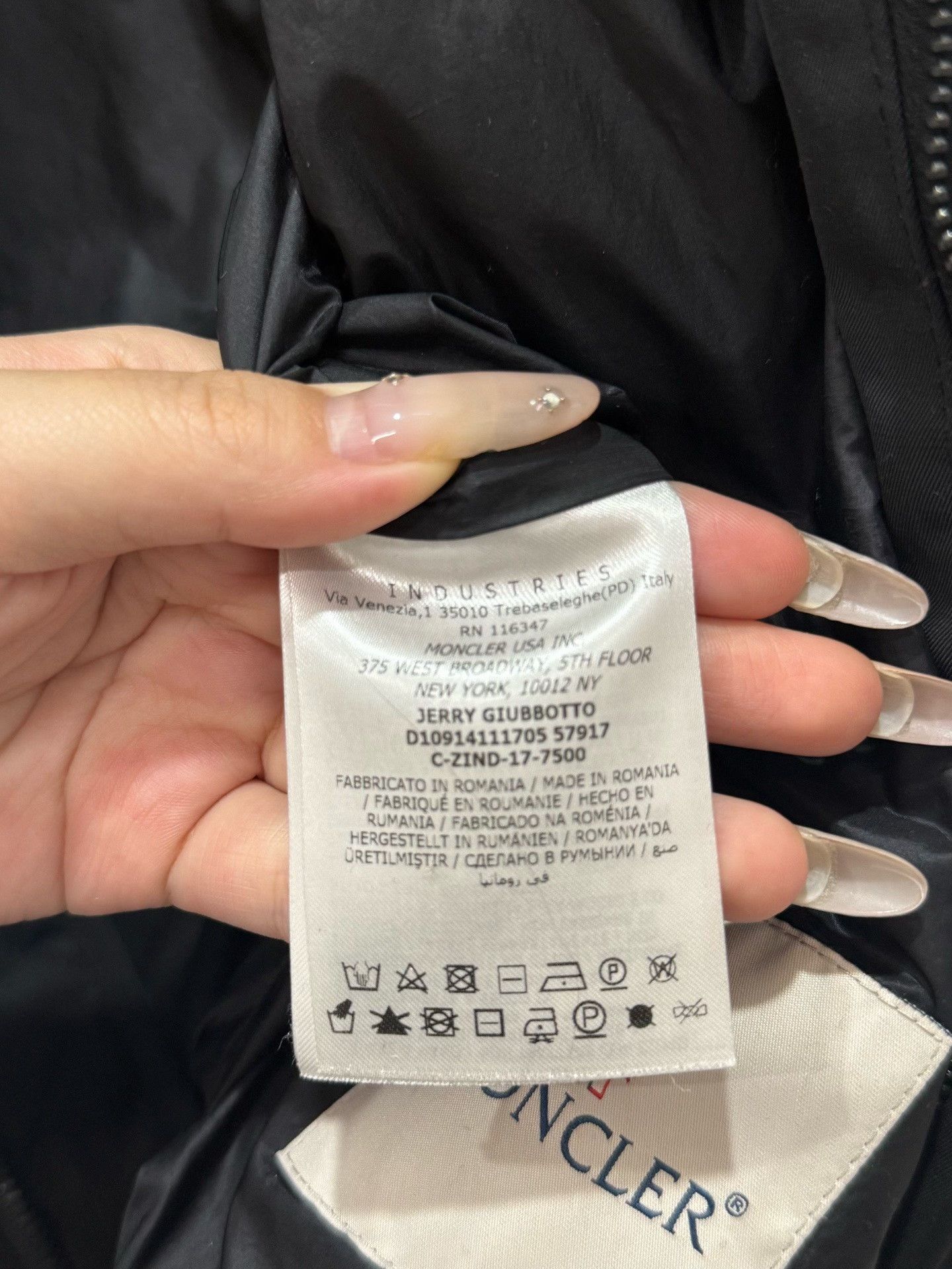 Moncler Moncler Black Coat Size 1 Size US S / EU 44-46 / 1 - 4 Thumbnail
