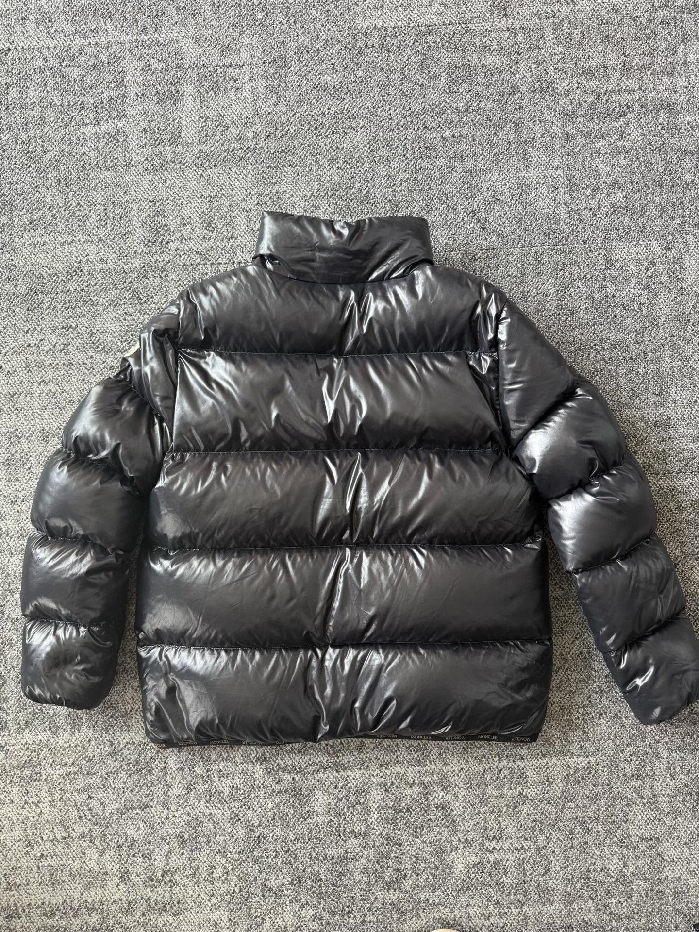 Moncler Moncler Men's Short Down Jacket Size US L / EU 52-54 / 3 - 2 Thumbnail