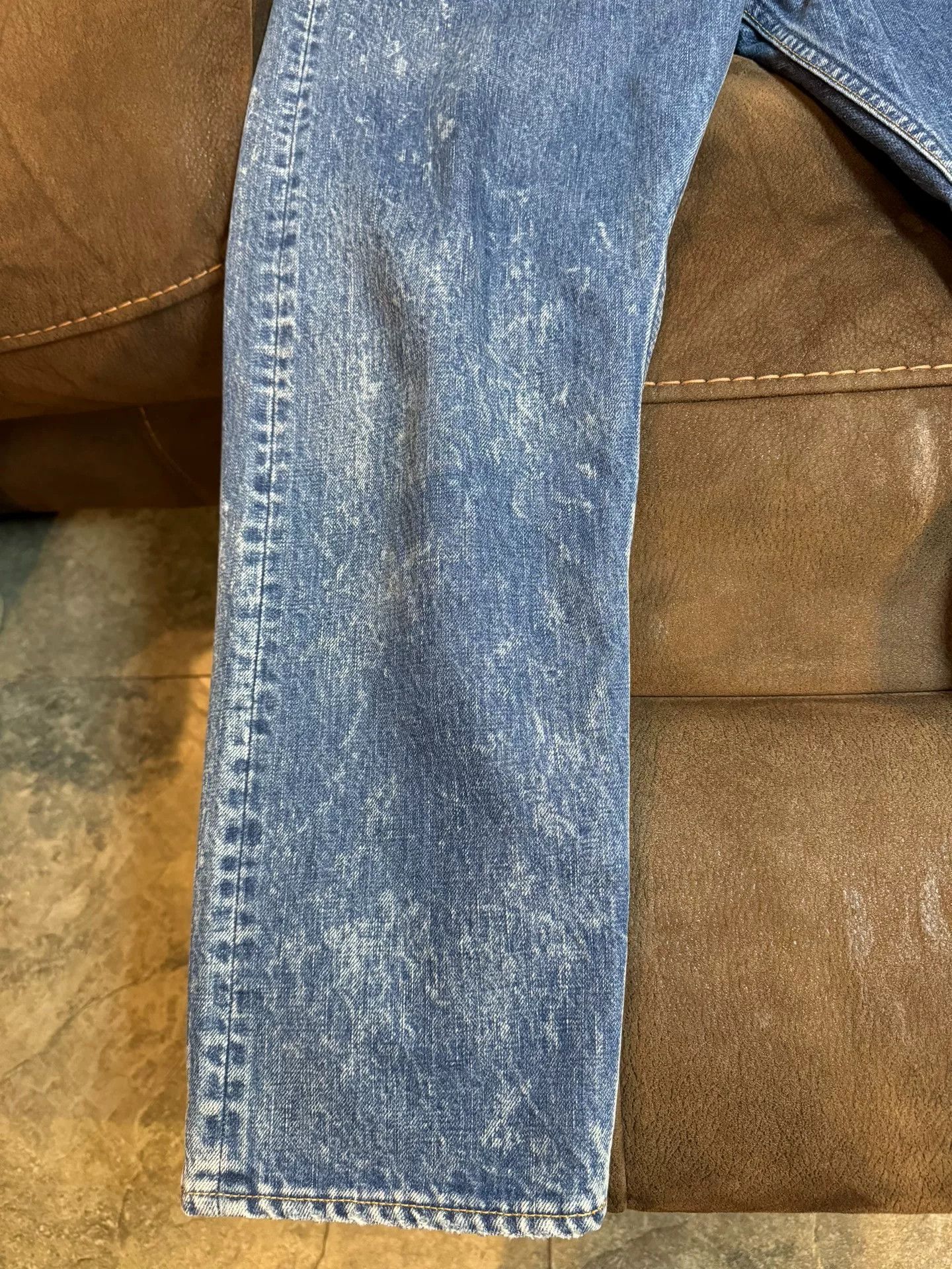 Madness MADNESS 22AW Japan Washed Snow Denim Jeans Size US 34 / EU 50 - 4 Thumbnail