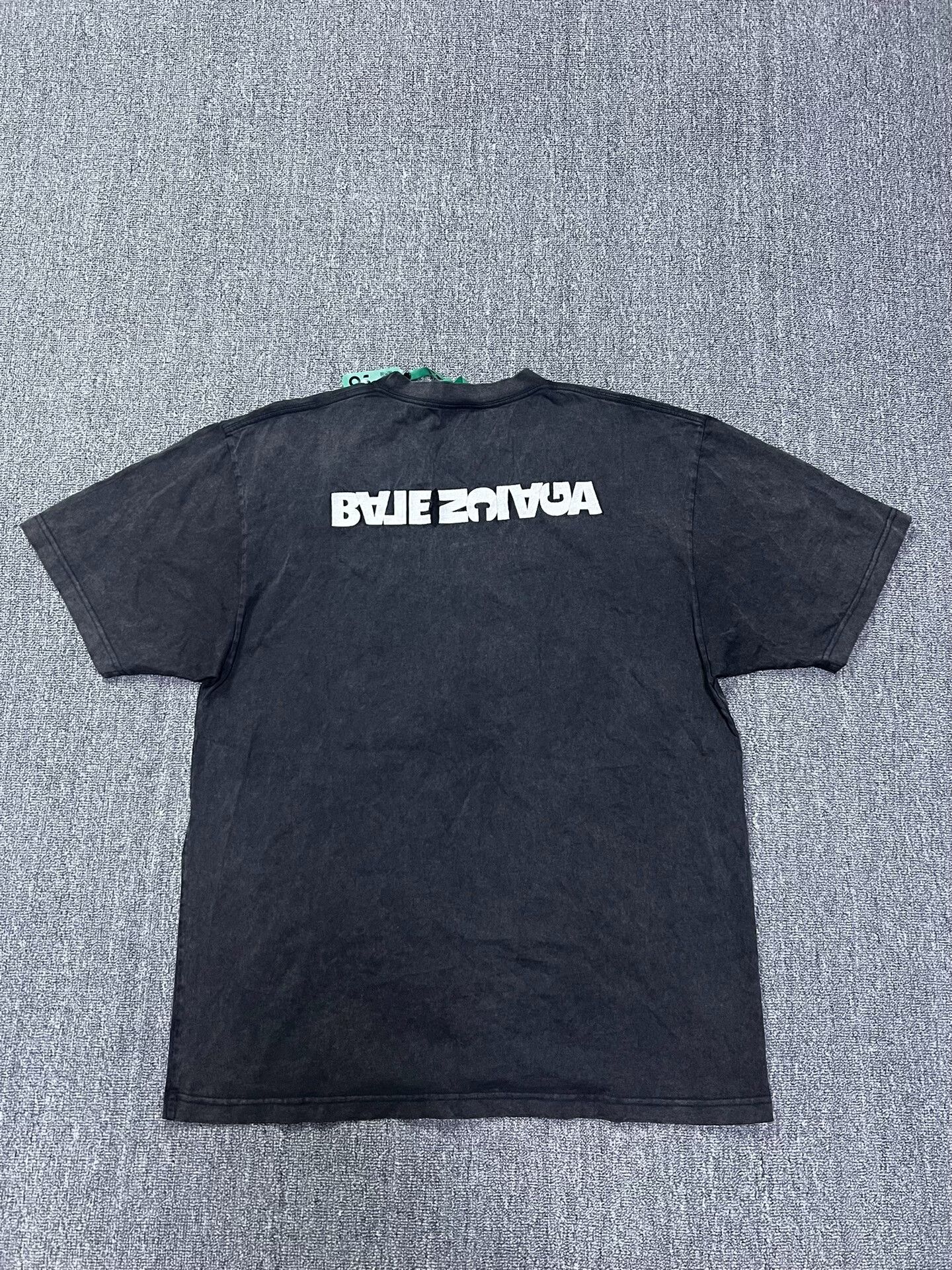 Balenciaga Balenciaga Unisex Short-Sleeve T-Shirt Size US S / EU 44-46 / 1 - 2 Thumbnail