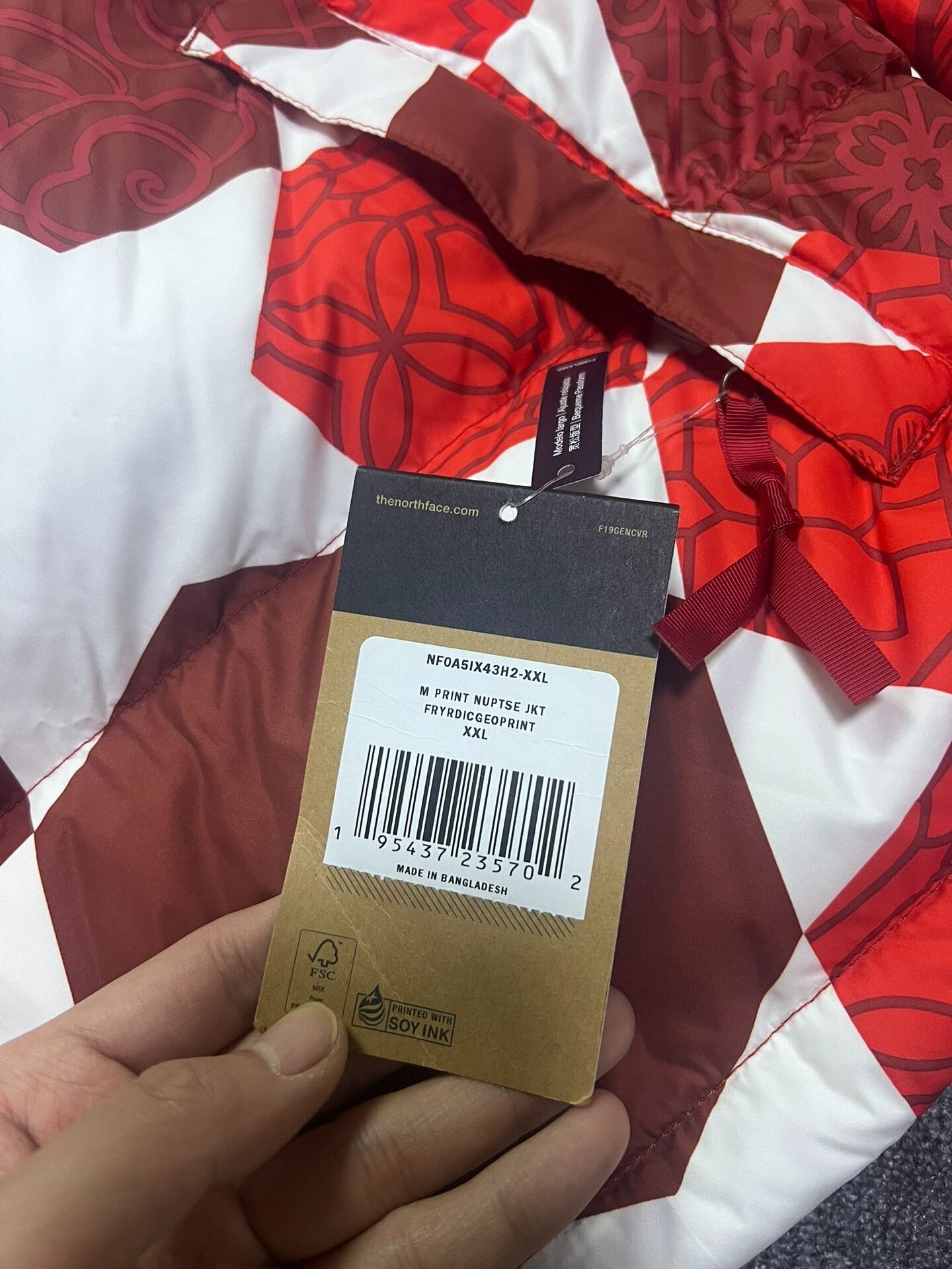 The North Face The North Face 1996 Red White Down Jacket Size US XXL / EU 58 / 5 - 6 Thumbnail