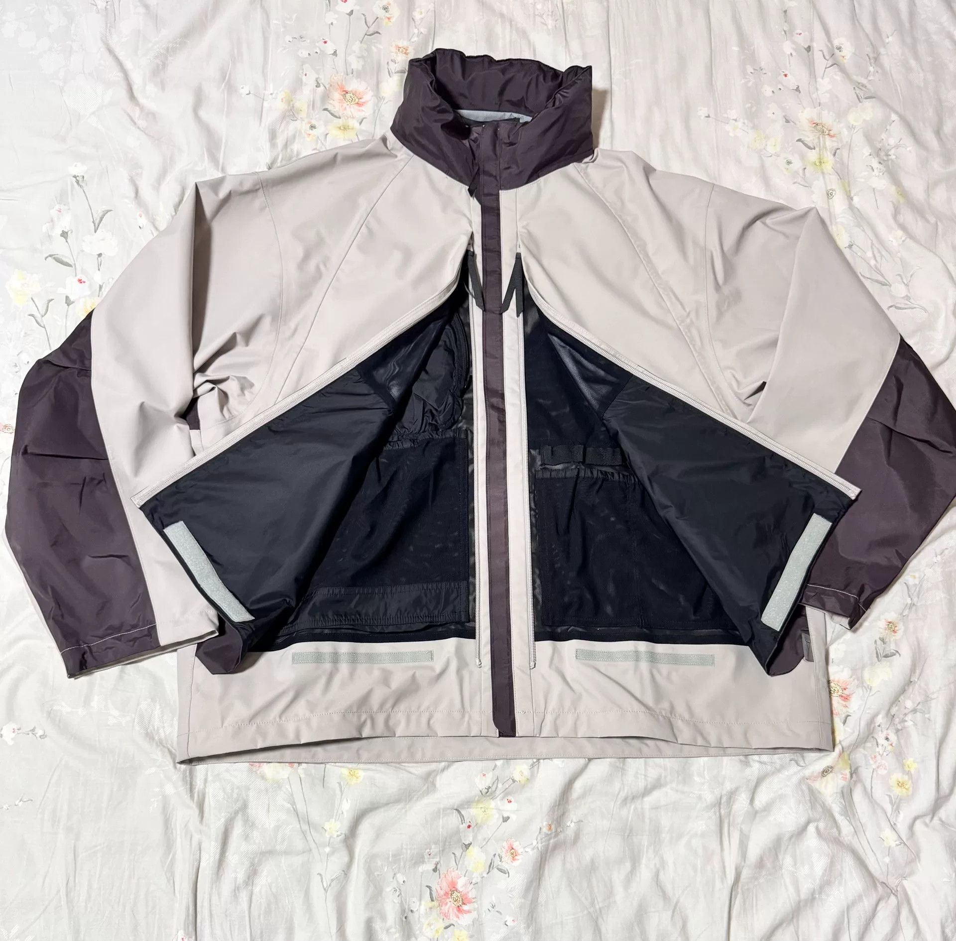BEAUTY&YOUTH KOTI BeautyYouth PERTEX 3L Waterproof Jacket Size US M / EU 48-50 / 2 - 3 Thumbnail