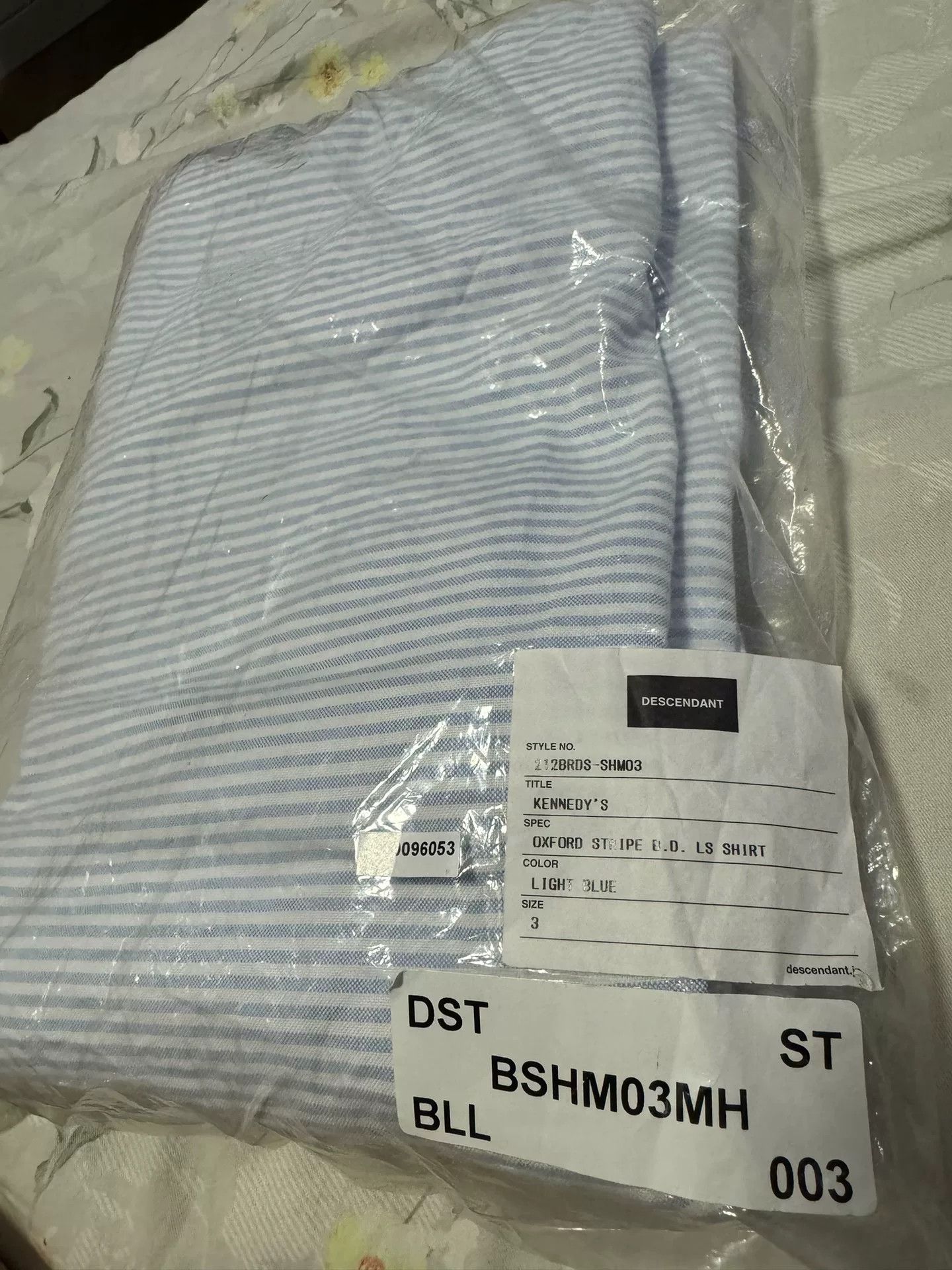 Descendant Descendant 21ss Loose Stripe Shirt Size US L / EU 52-54 / 3 - 7 Thumbnail