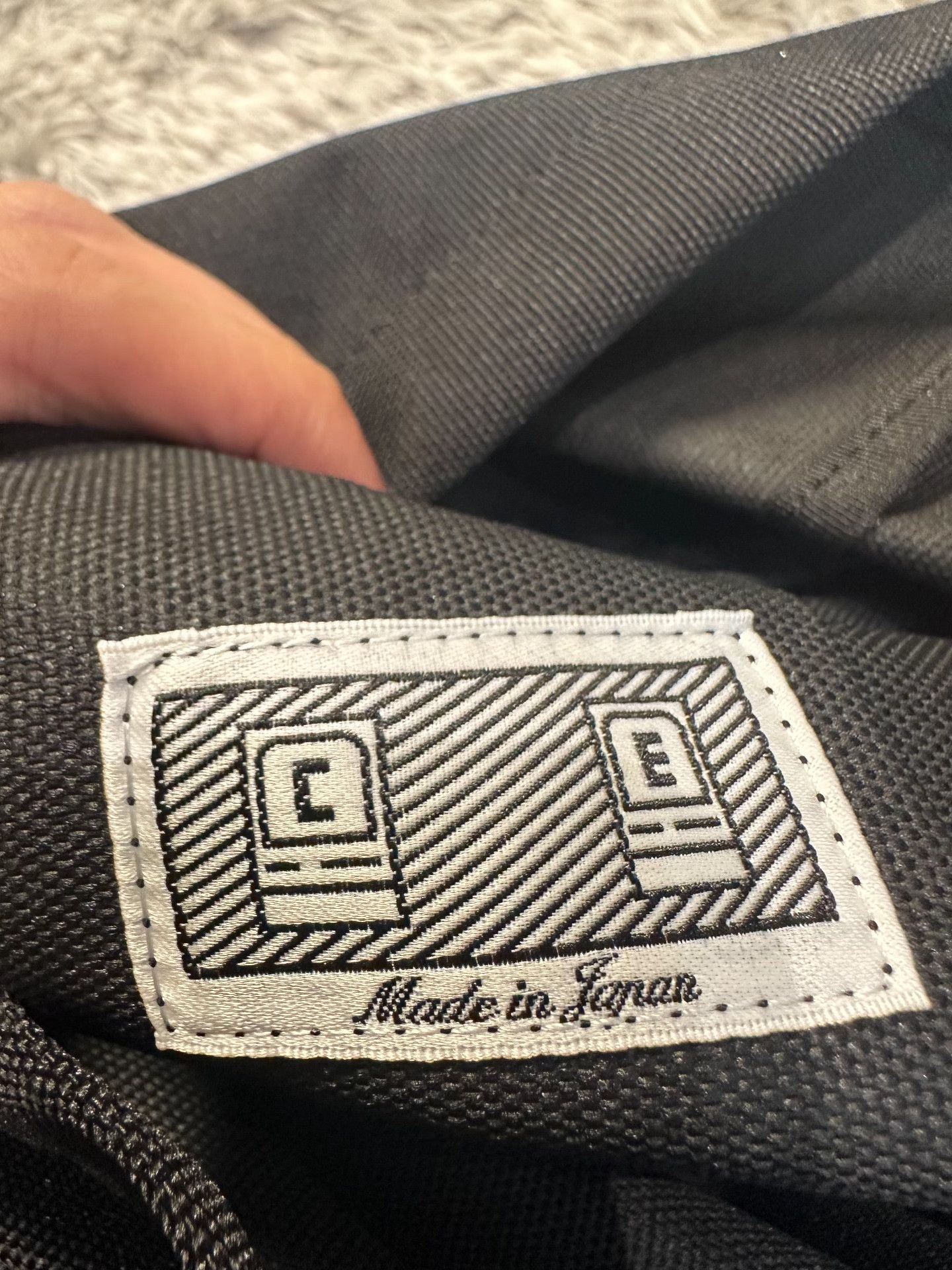 Cav Empt C.E/CAVEMPT Black Backpack Crossbody Size ONE SIZE - 4 Thumbnail