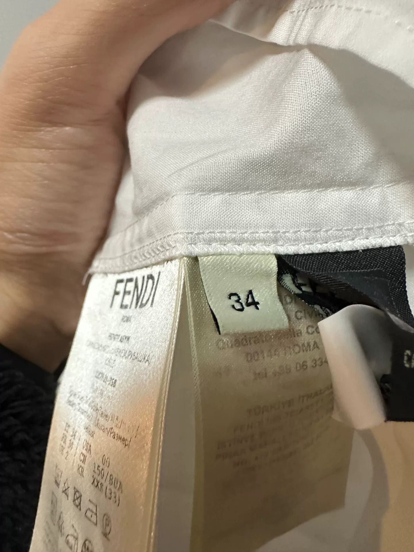 Fendi Fendi Chest Logo Shirt Size S / US 4 / IT 40 - 5 Thumbnail