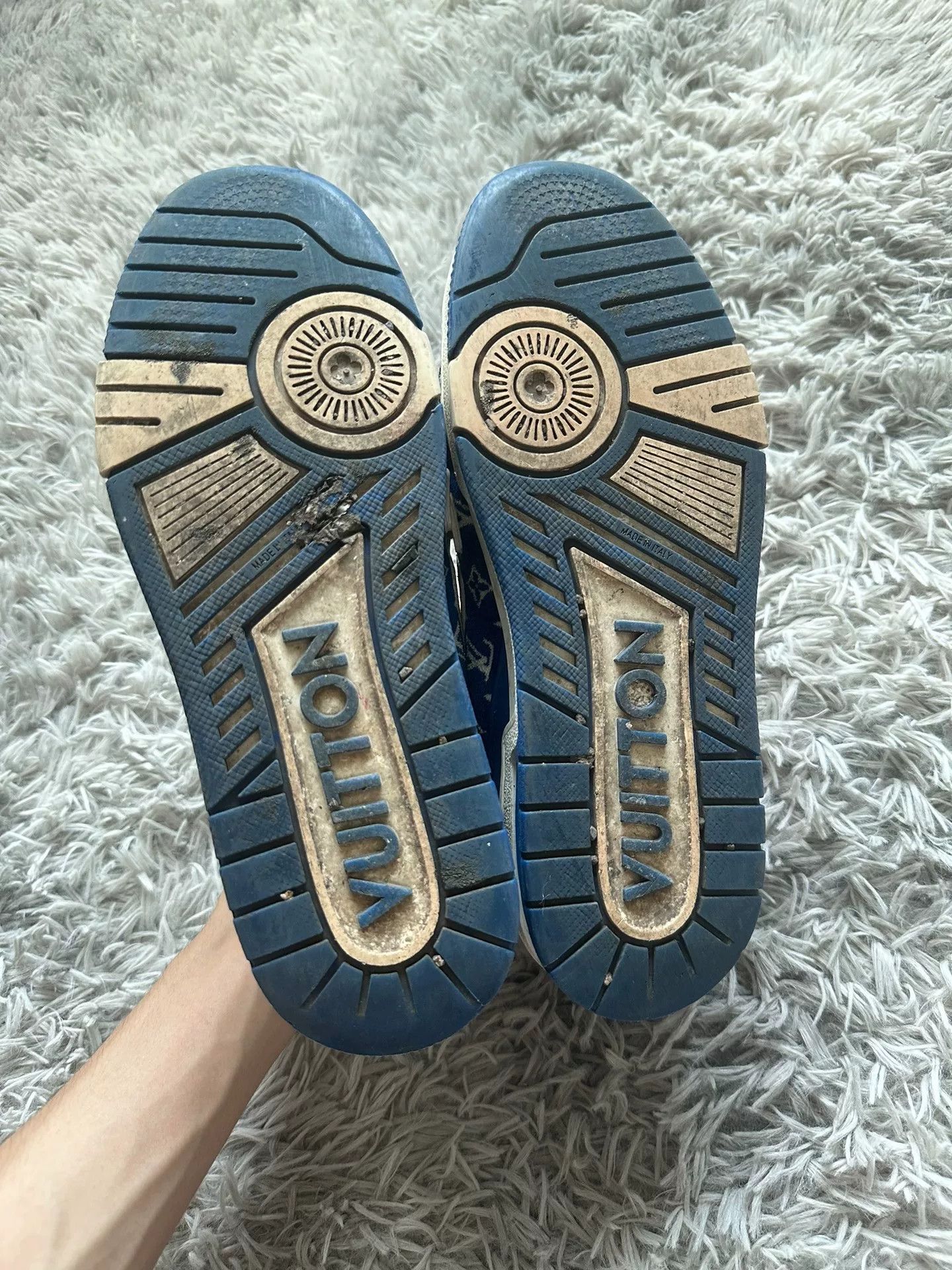 Louis Vuitton Louis Vuitton LV Trainer Size US 7 / EU 40 - 8 Thumbnail