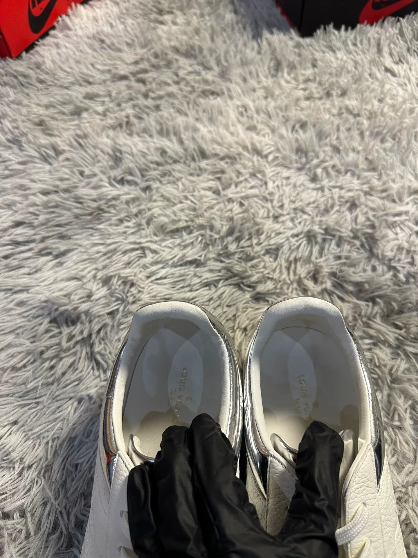 Louis Vuitton Louis Vuitton Silver Tail Shoes Size US 8.5 / EU 41-42 - 3 Thumbnail