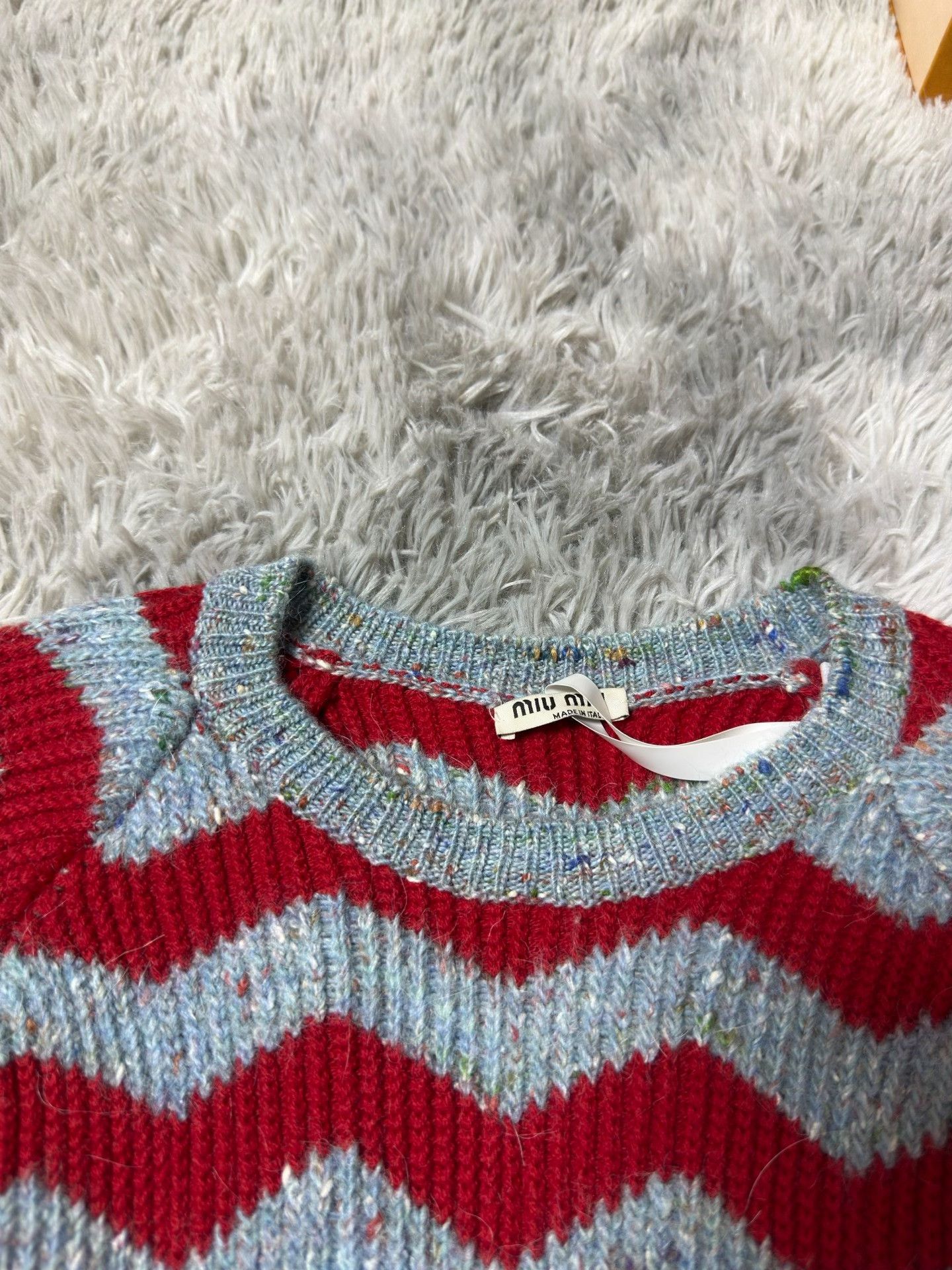 Miu Miu MiuMiu Ripple Sweater Long Sleeve Size XS / US 0-2 / IT 36-38 - 3 Thumbnail