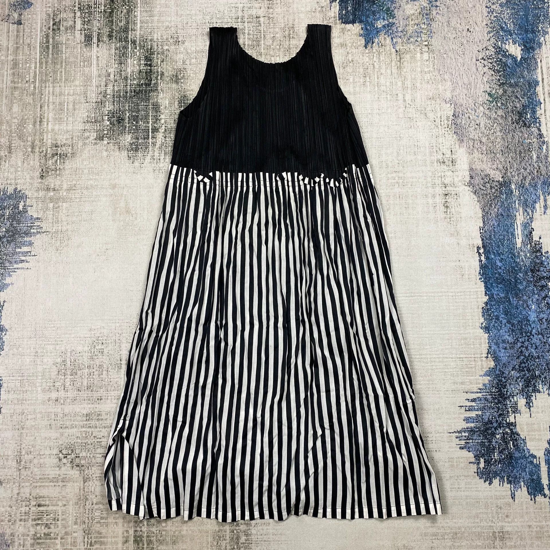 Pleats Please Issey Miyake Issey Miyake Pleats Please Striped Dress Size L / US 10 / IT 46 - 6 Thumbnail
