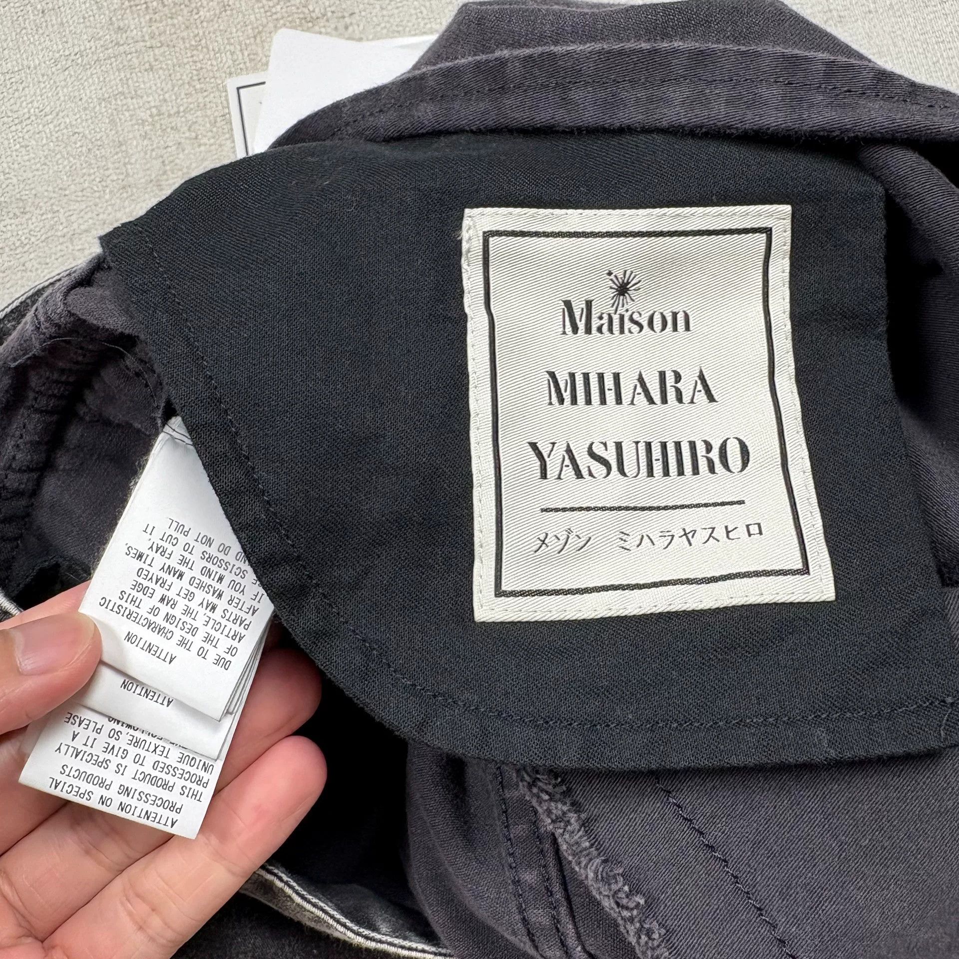 Maison MIHARA YASUHIRO Maison Mihara Yasuhiro SS25 Utility Shorts Size 36" / US 14 / IT 50 - 7 Thumbnail