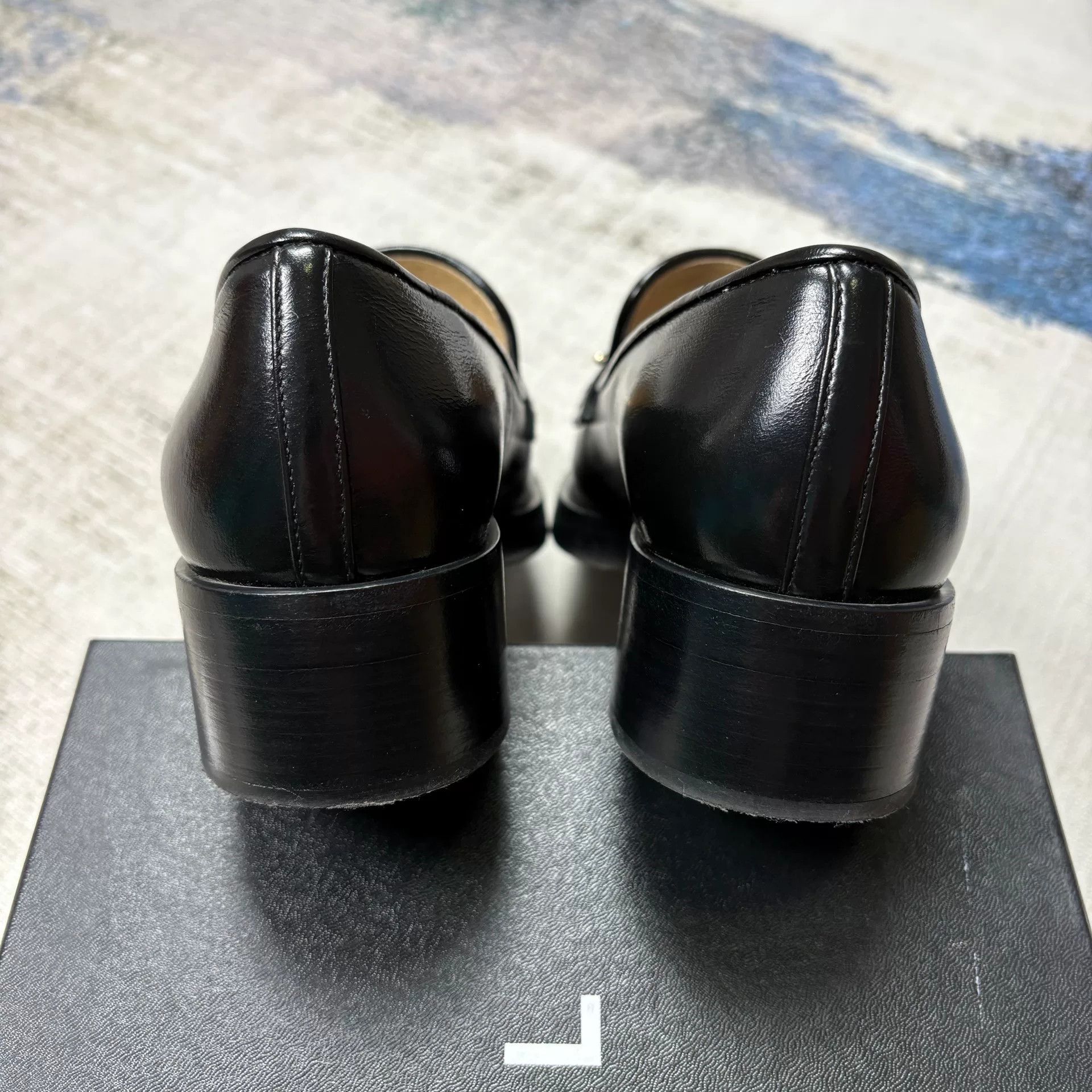Chanel CHANEL Women's Black Loafers Size US 6 / IT 36 - 6 Thumbnail
