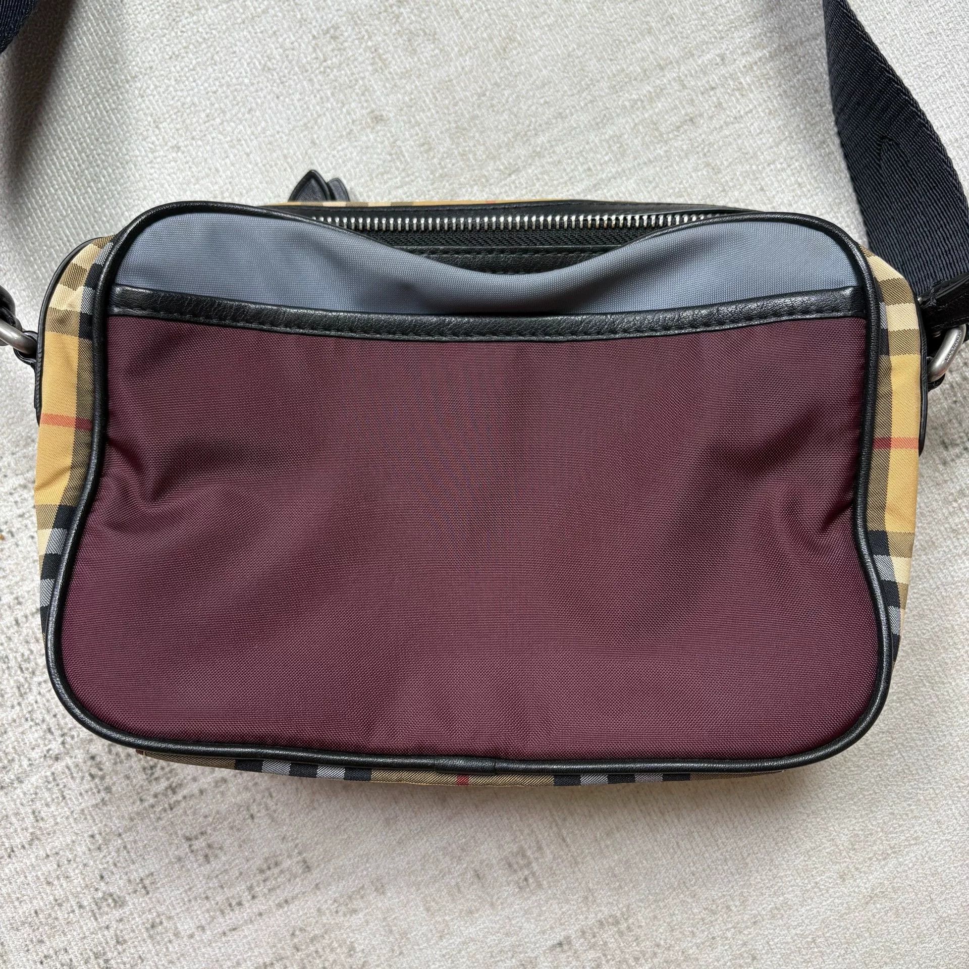 Burberry Burberry Crossbody Shoulder Bag Size ONE SIZE - 4 Thumbnail