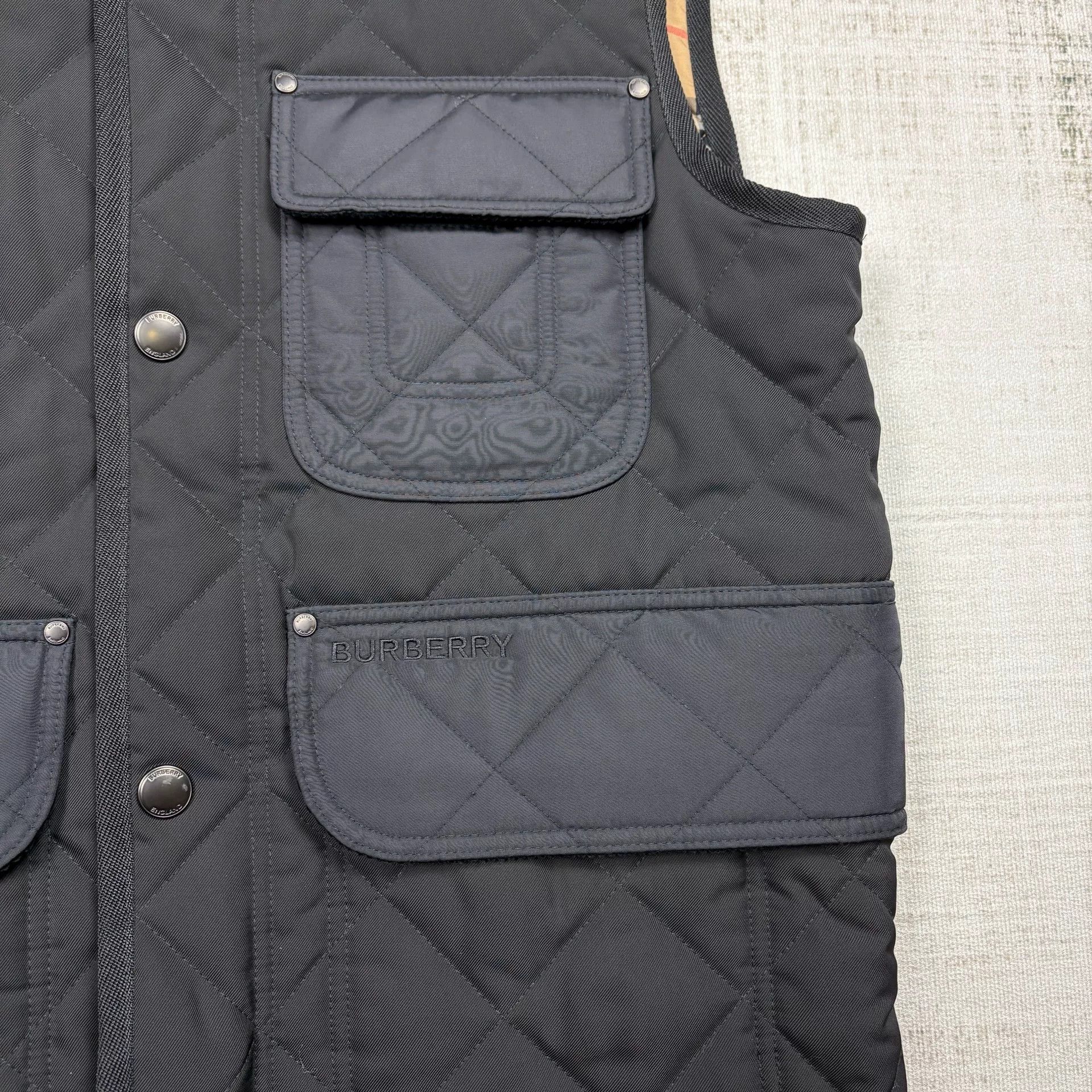 Burberry Burberry Padded Check Vest Size US S / EU 44-46 / 1 - 3 Thumbnail