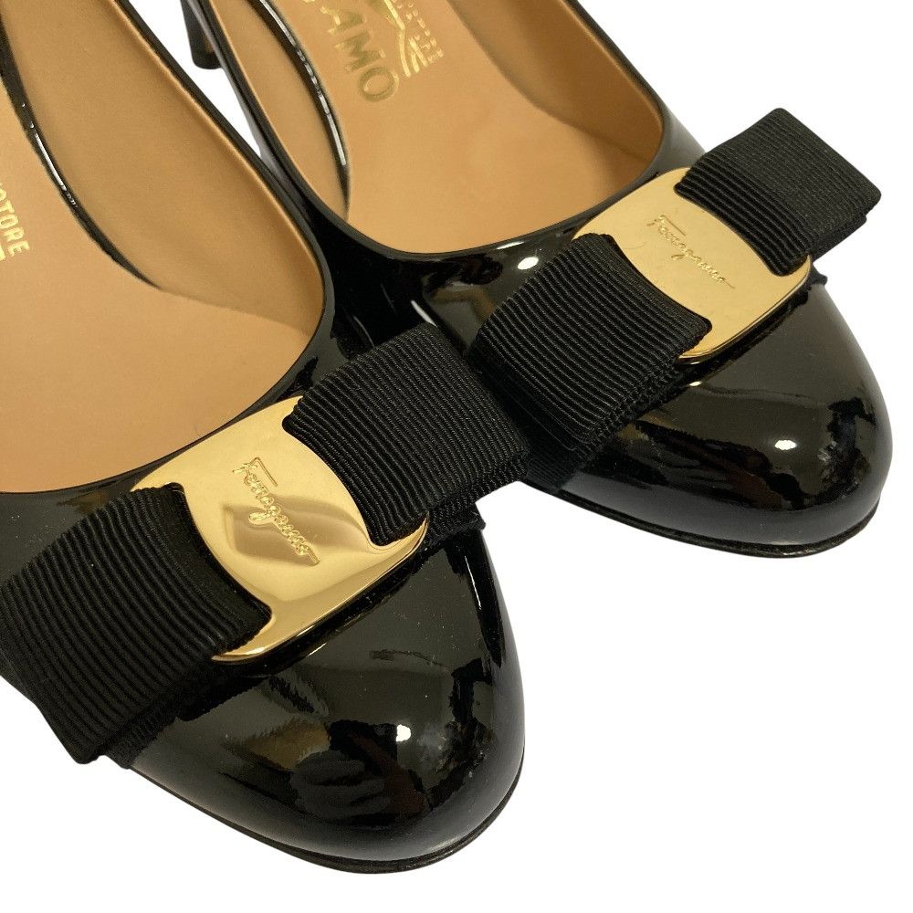 Salvatore Ferragamo Salvatore Ferragamo Salvatore Ferragamo Vara Ribbon Patent Pumps Leather Shoes DUTY FREE for USA Size ONE SIZE - 6 Thumbnail
