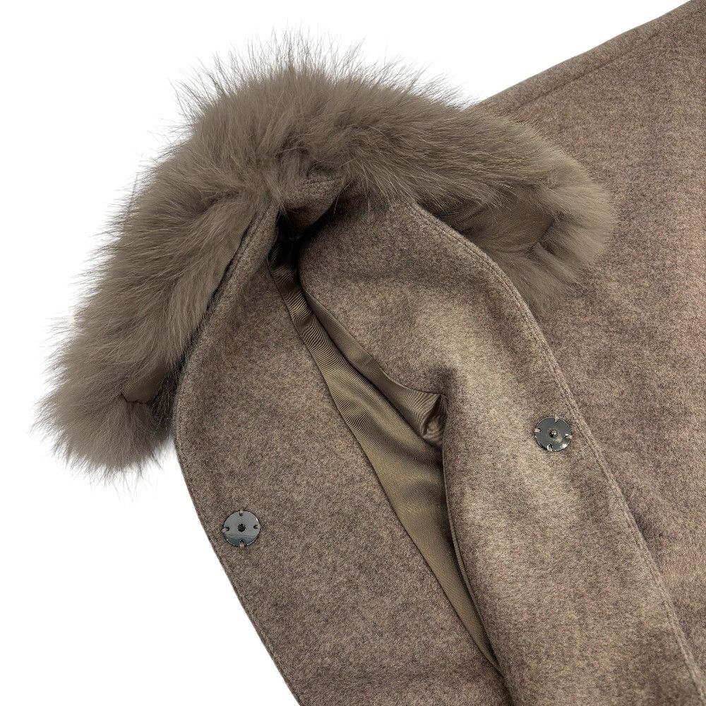 Other Other La MODE Fox Fur Wool Poncho Coat Textile Outerwear DUTY FREE for USA Size ONE SIZE - 10 Thumbnail