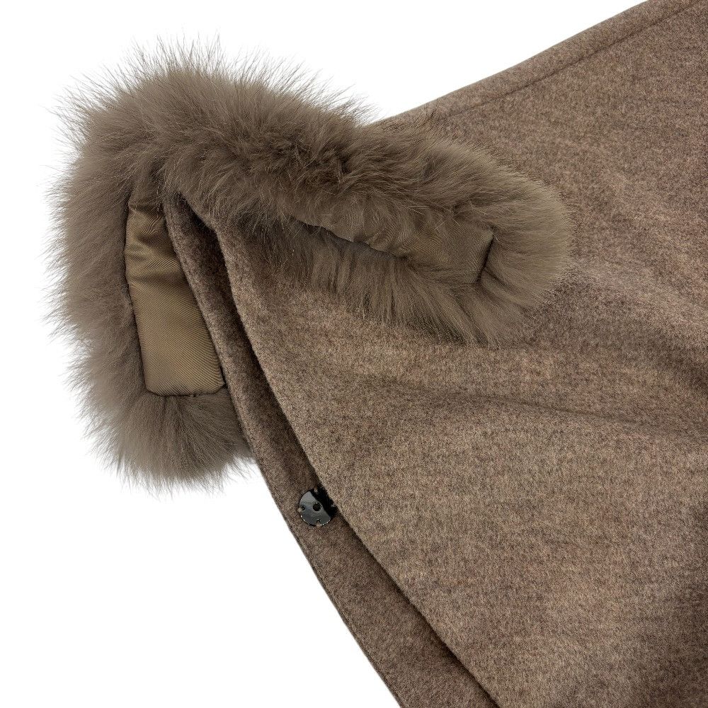 Other Other La MODE Fox Fur Wool Poncho Coat Textile Outerwear DUTY FREE for USA Size ONE SIZE - 11 Thumbnail
