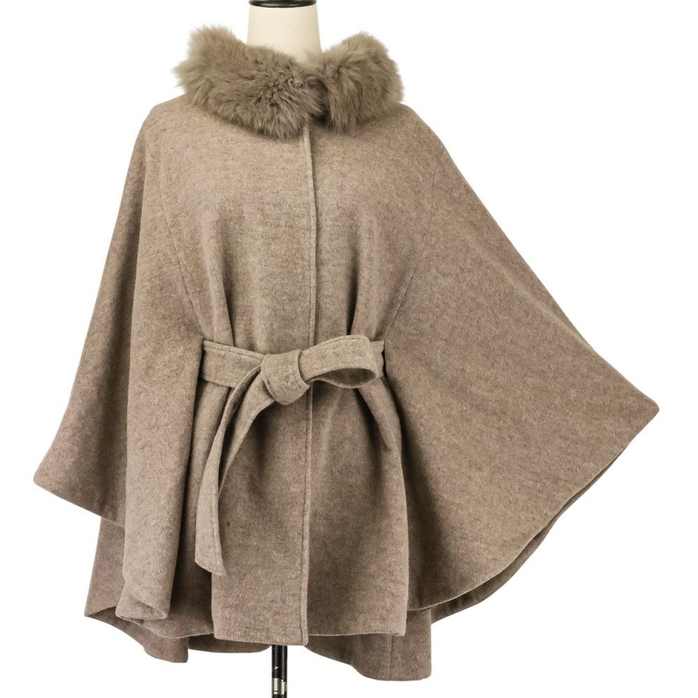 Other Other La MODE Fox Fur Wool Poncho Coat Textile Outerwear DUTY FREE for USA Size ONE SIZE - 2 Thumbnail