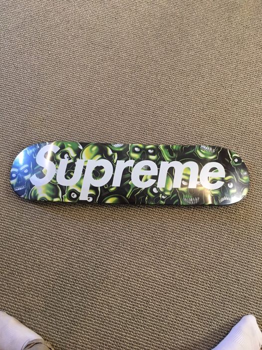 Supreme skull hot sale deck