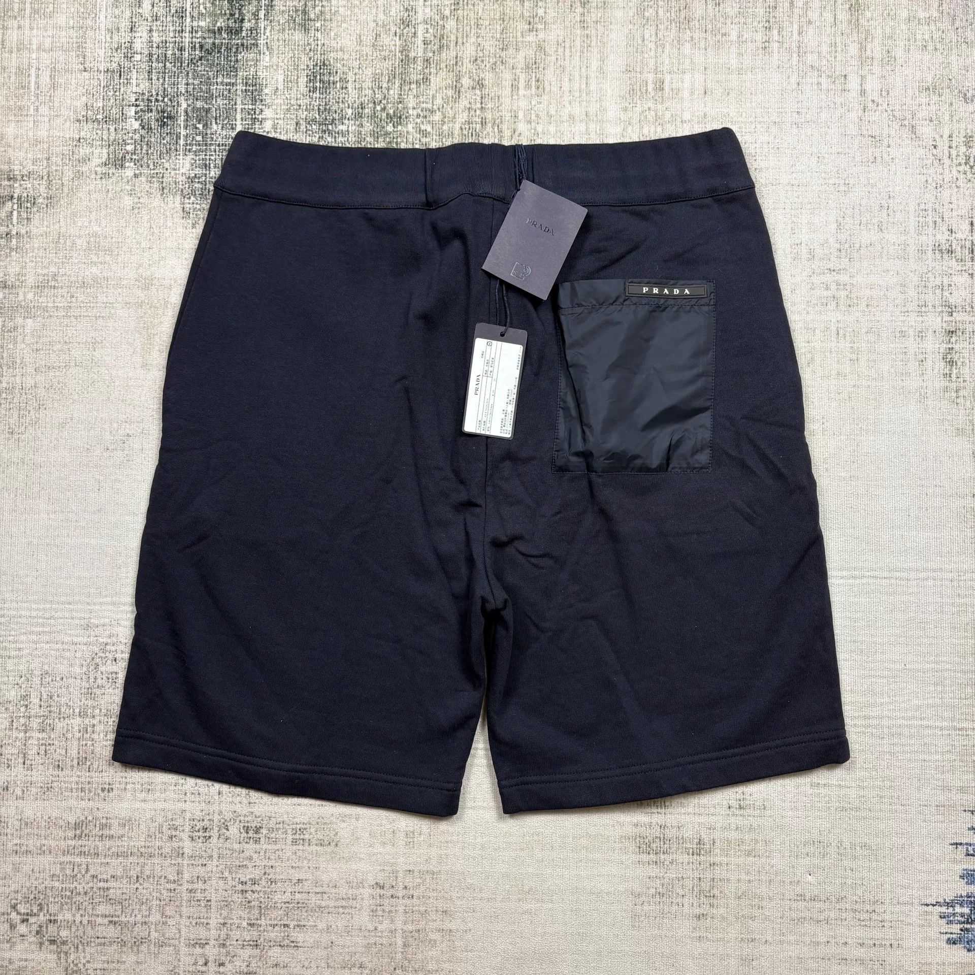 Prada PRADA Casual Shorts Size US 26 / EU 42 - 5 Thumbnail