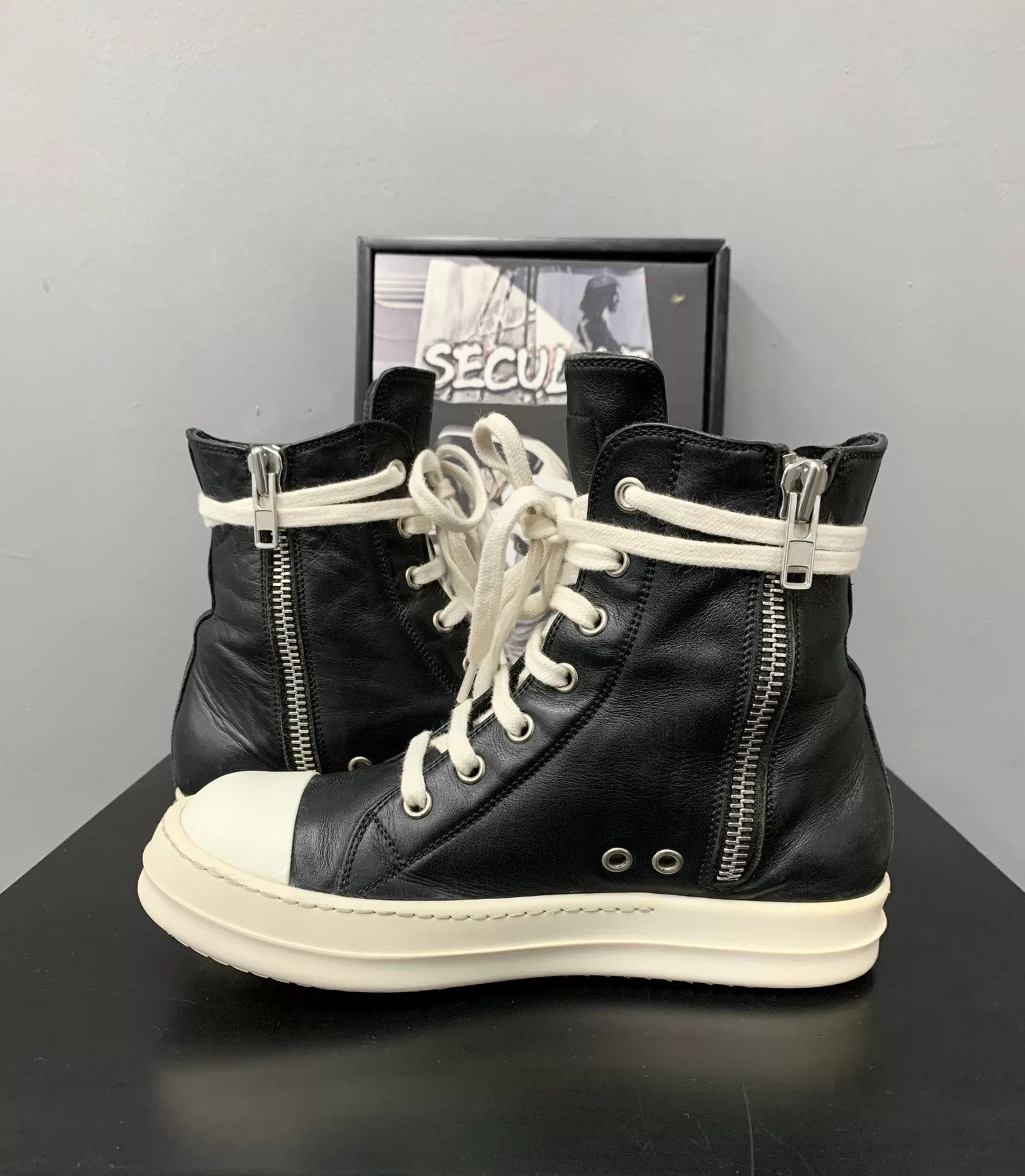 Rick Owens rick owens black and white high-top sneakers Size US 5.5 / EU 38 - 6 Thumbnail