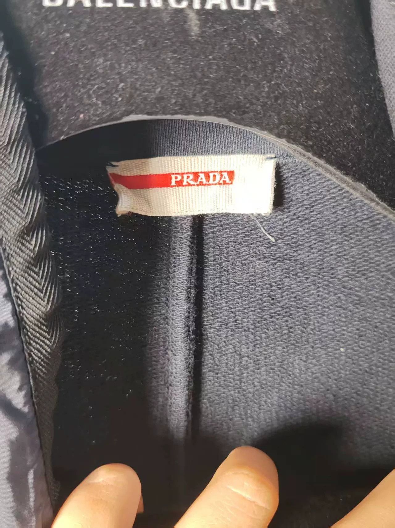 Prada Prada Nylon Jacket with Red Details Size US M / EU 48-50 / 2 - 3 Thumbnail