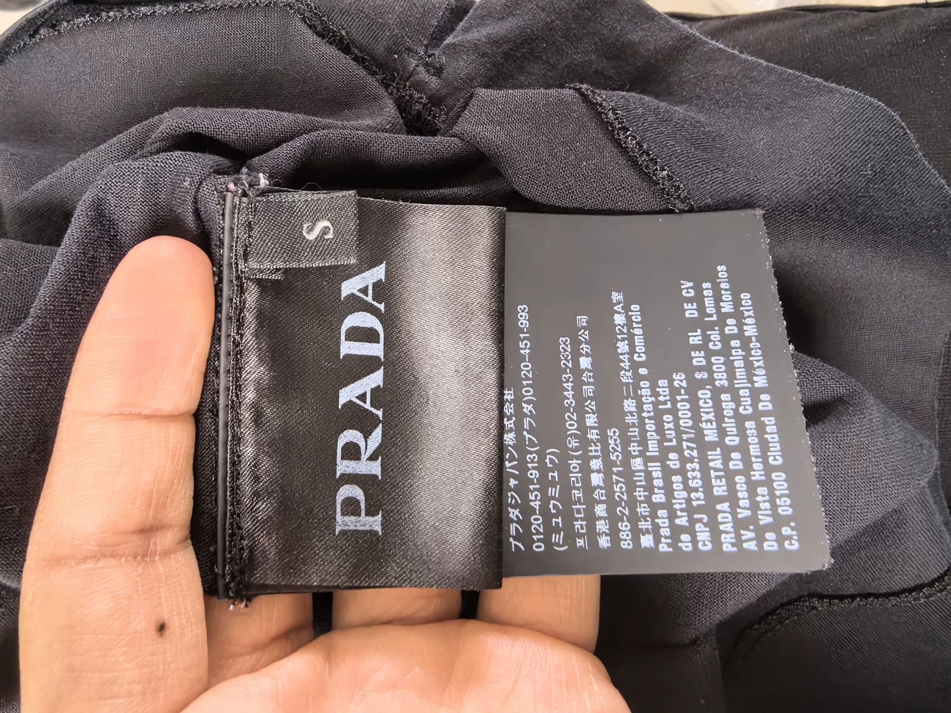 Prada Prada Black Triangle Logo Polo Shirt Size US M / EU 48-50 / 2 - 4 Thumbnail