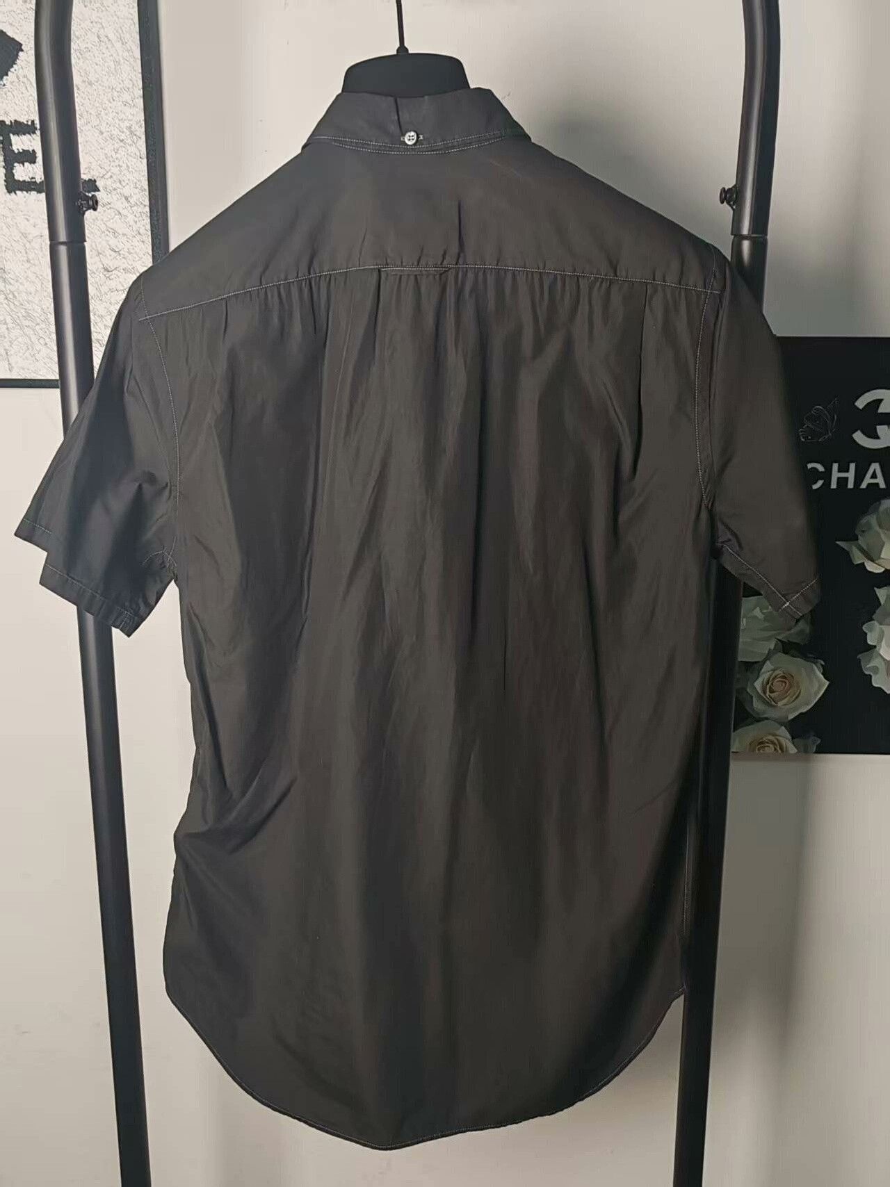 Prada Authentic Prada Logo Short Sleeve Shirt Size US M / EU 48-50 / 2 - 2 Thumbnail