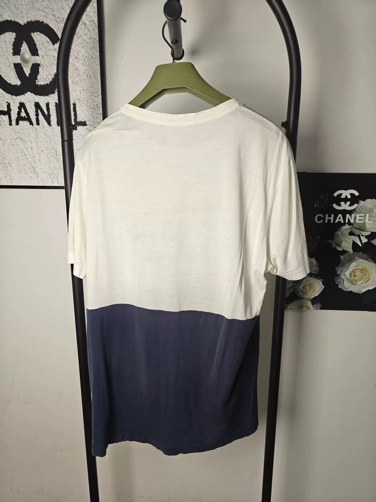 Louis Vuitton Authentic LV Short Sleeve T-Shirt Size US M / EU 48-50 / 2 - 2 Thumbnail