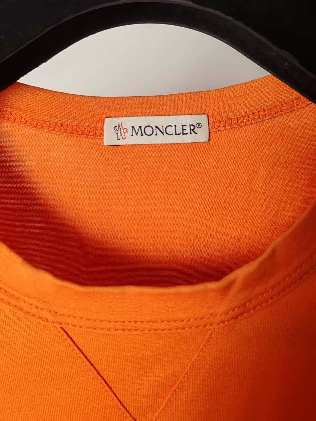 Moncler Moncler Logo Short Sleeve T-Shirt Size US M / EU 48-50 / 2 - 3 Thumbnail