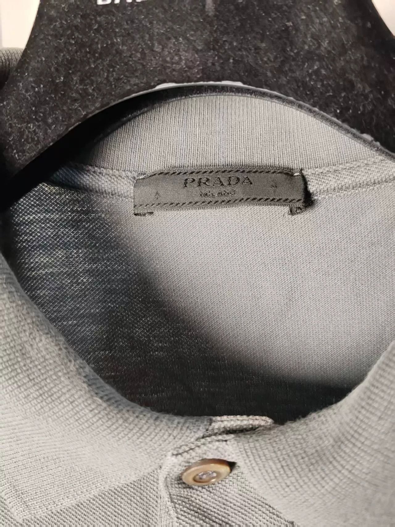 Prada Authentic Prada Triangle Logo Short Sleeve Shirt Size US M / EU 48-50 / 2 - 3 Thumbnail
