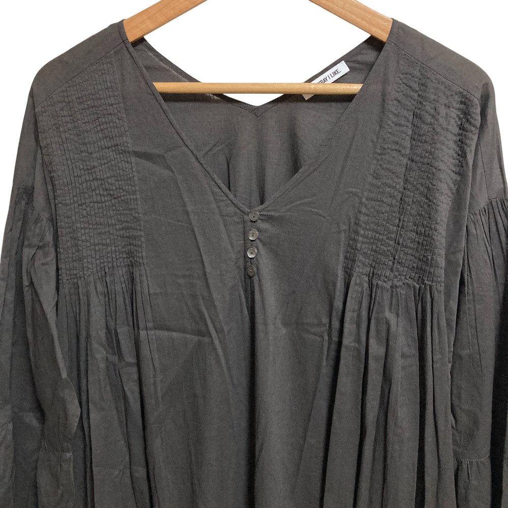 Other Other EVERYDAY I LIKE Dramatic Dress Dress Textile Dresses DUTY FREE for USA Size ONE SIZE - 4 Thumbnail