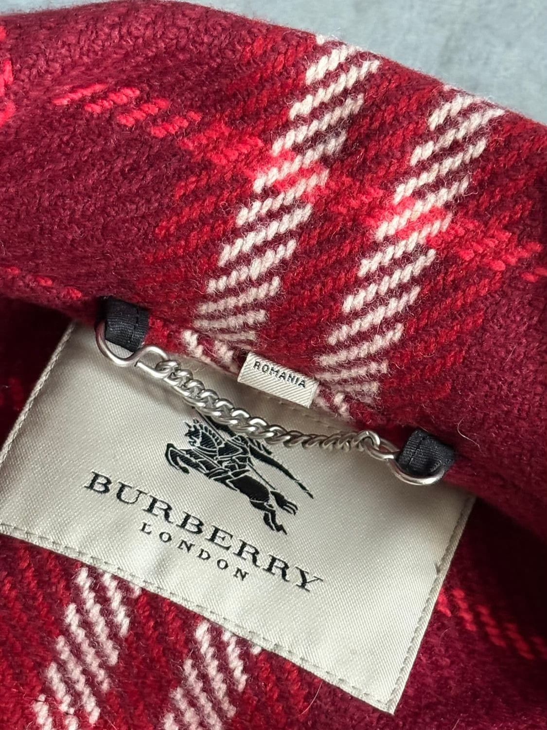 Burberry Burberry Vintage Bordeaux Check Wool Coat Size M / US 6-8 / IT 42-44 - 5 Thumbnail