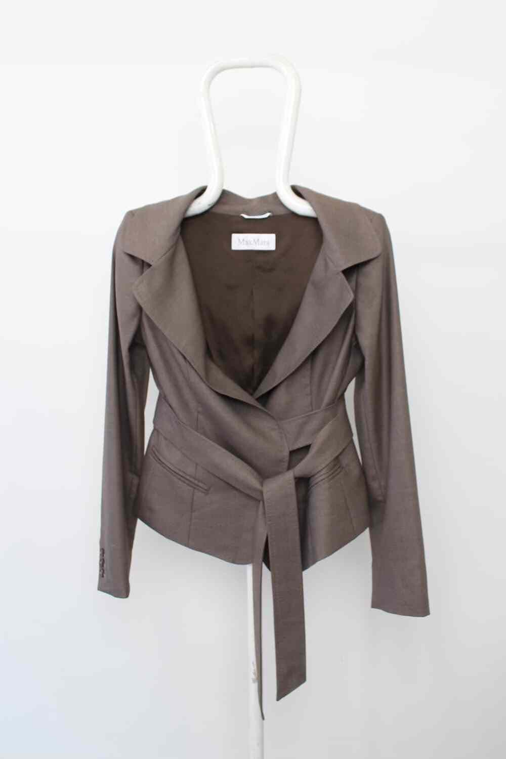 Max Mara Max Mara Vintage Strapped Jacket Size M / US 6-8 / IT 42-44 - 3 Thumbnail
