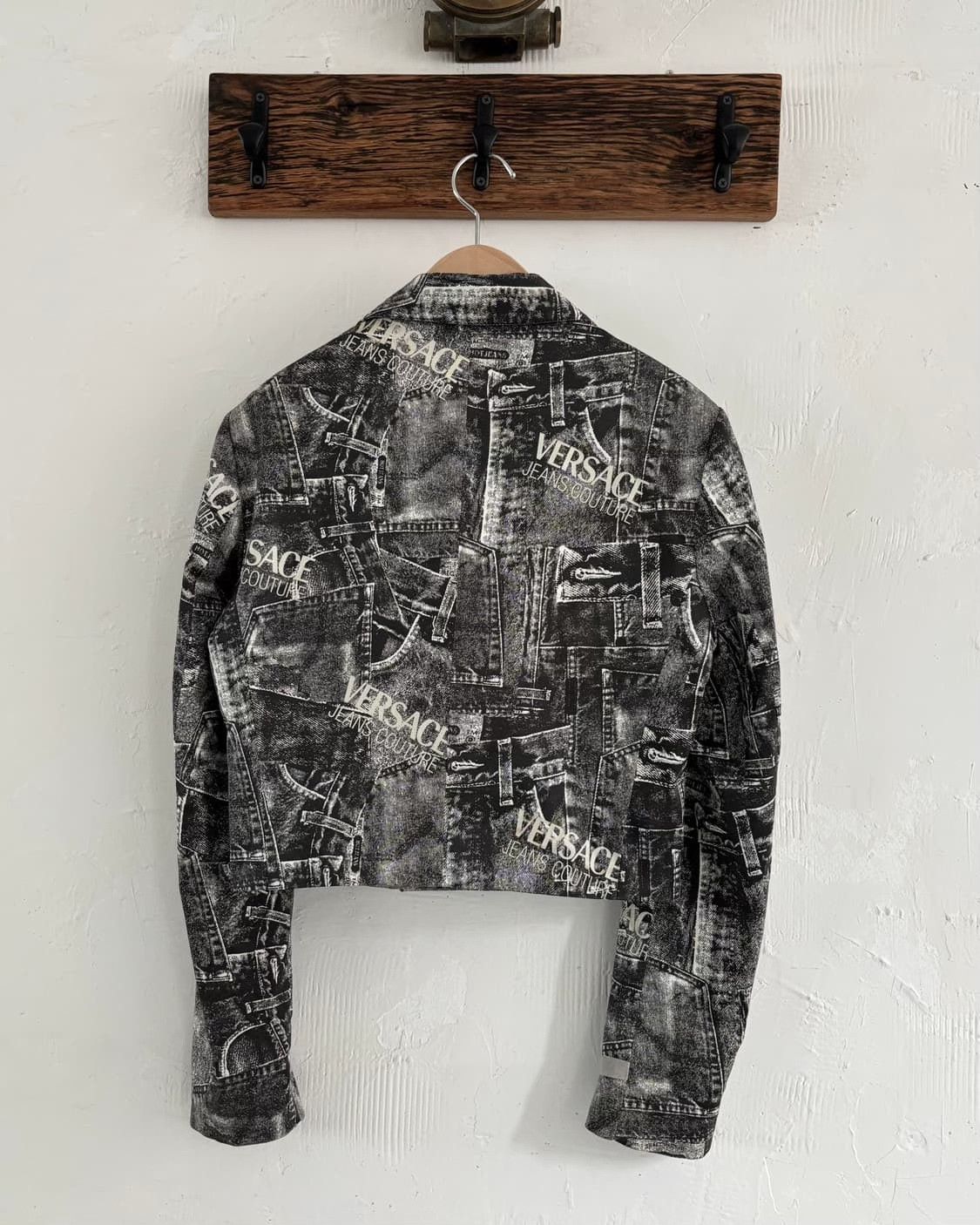 Versace Versace Vintage Memphis Jacket Size M / US 6-8 / IT 42-44 - 6 Thumbnail
