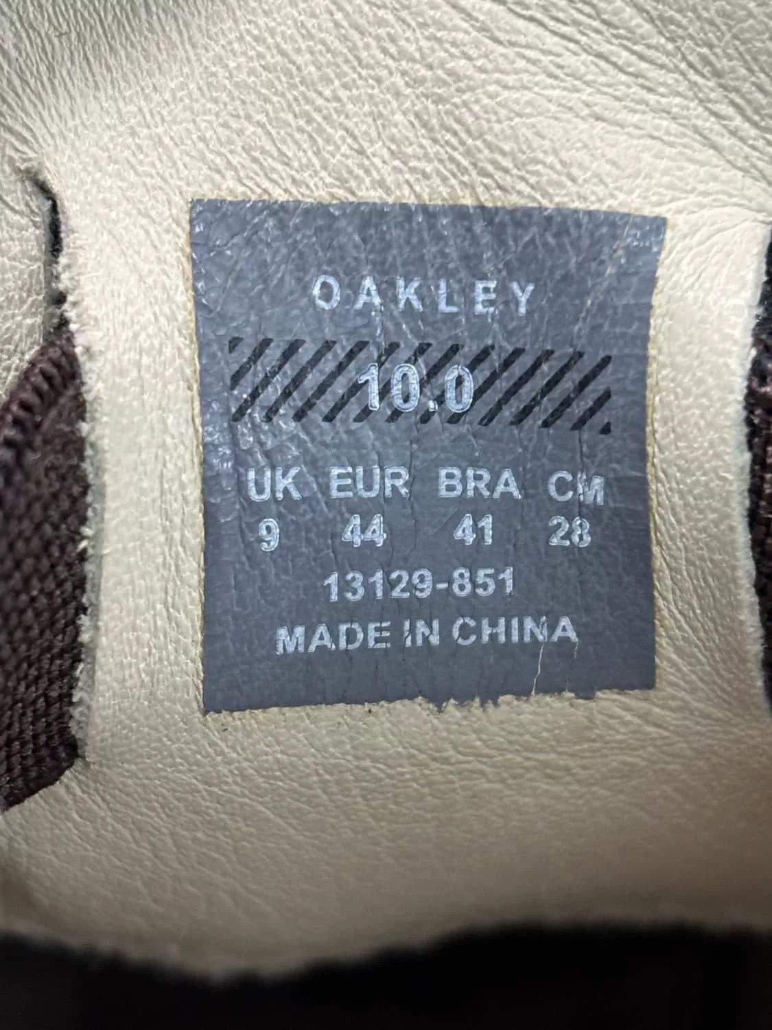 Oakley Oakley Vintage Fashion Sneakers Size US 10 / EU 43 - 8 Thumbnail
