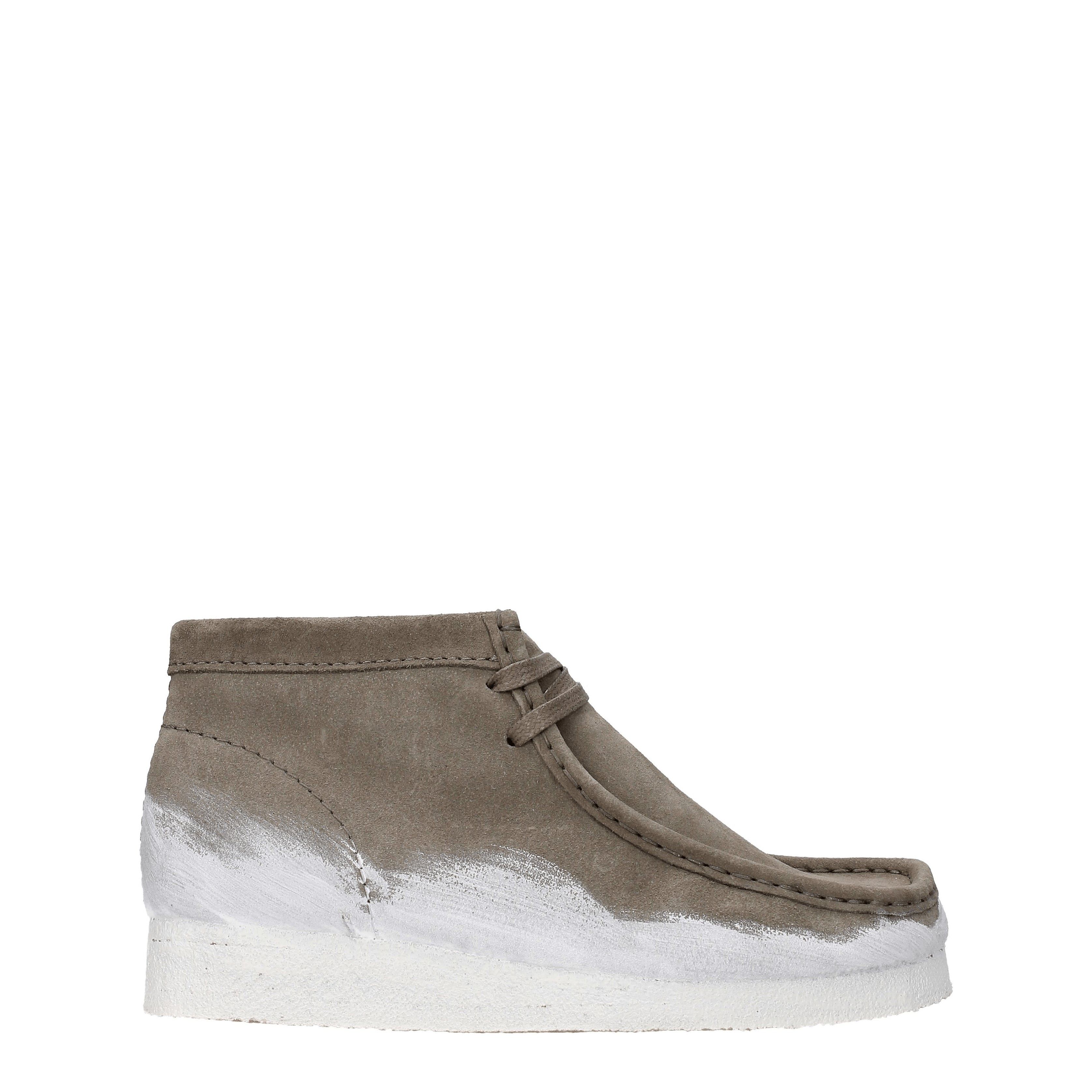 Clarks Boots Size US 9 / EU 42 - 2 Thumbnail