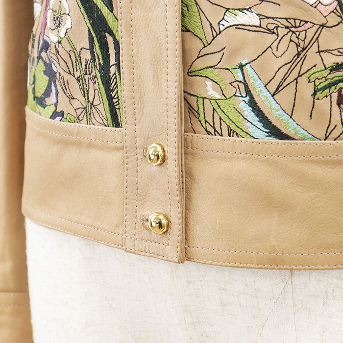 Gucci Gucci Gucci Floral Embroidery Cow Leather Jacket Leather Outerwear DUTY FREE for USA Size ONE SIZE - 14 Thumbnail